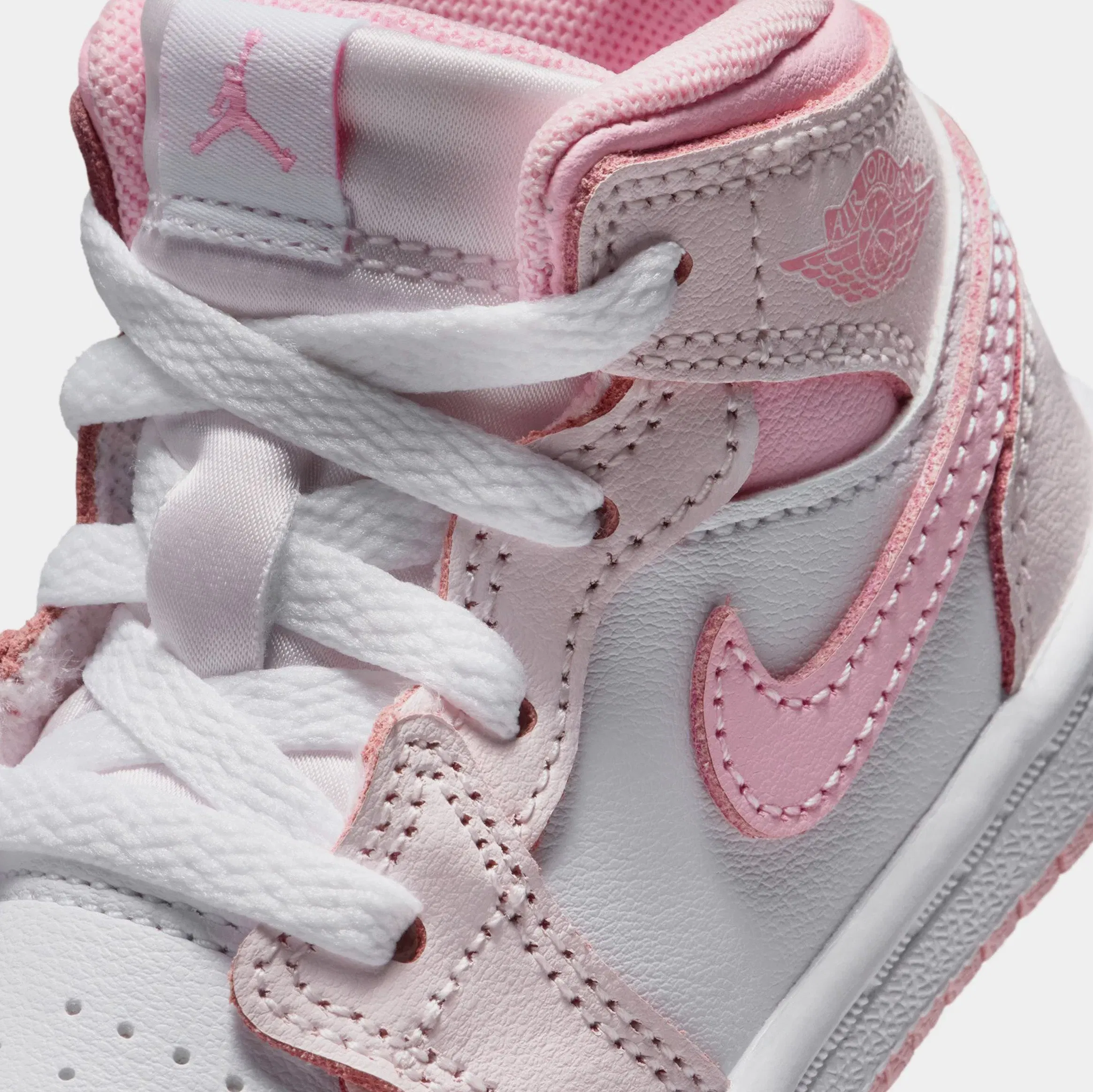 Air Jordan 1 Mid Infant Toddler Lifestyle Shoes (Pearl Pink/White/Medium Soft Pink)