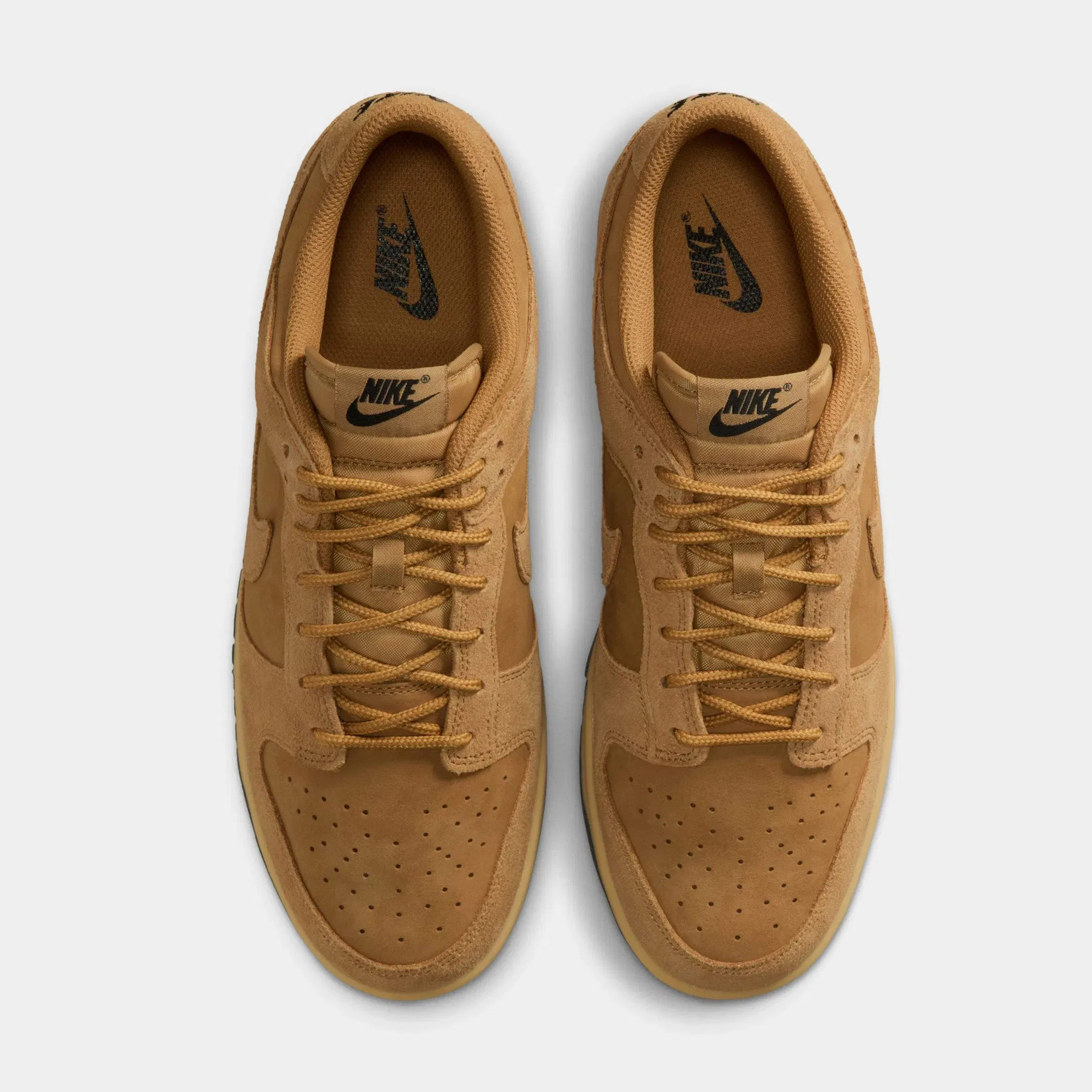 Nike Dunk Low Wheat Mens Lifestyle Shoes (Wheat/Black/Black/Wheat)