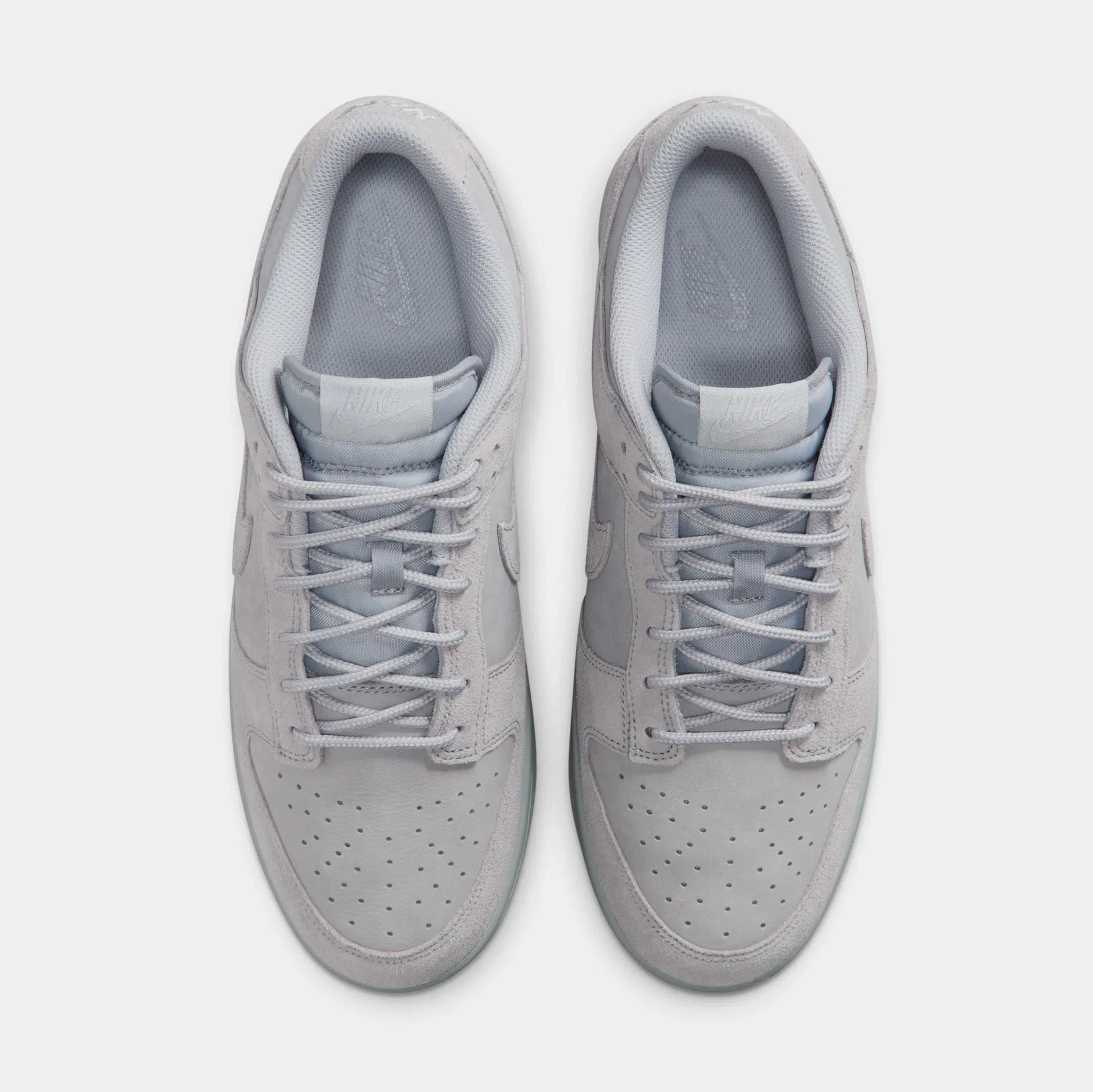 Nike Dunk Low SE Mens Lifestyle Shoes (Wolf Grey/Wolf Grey)