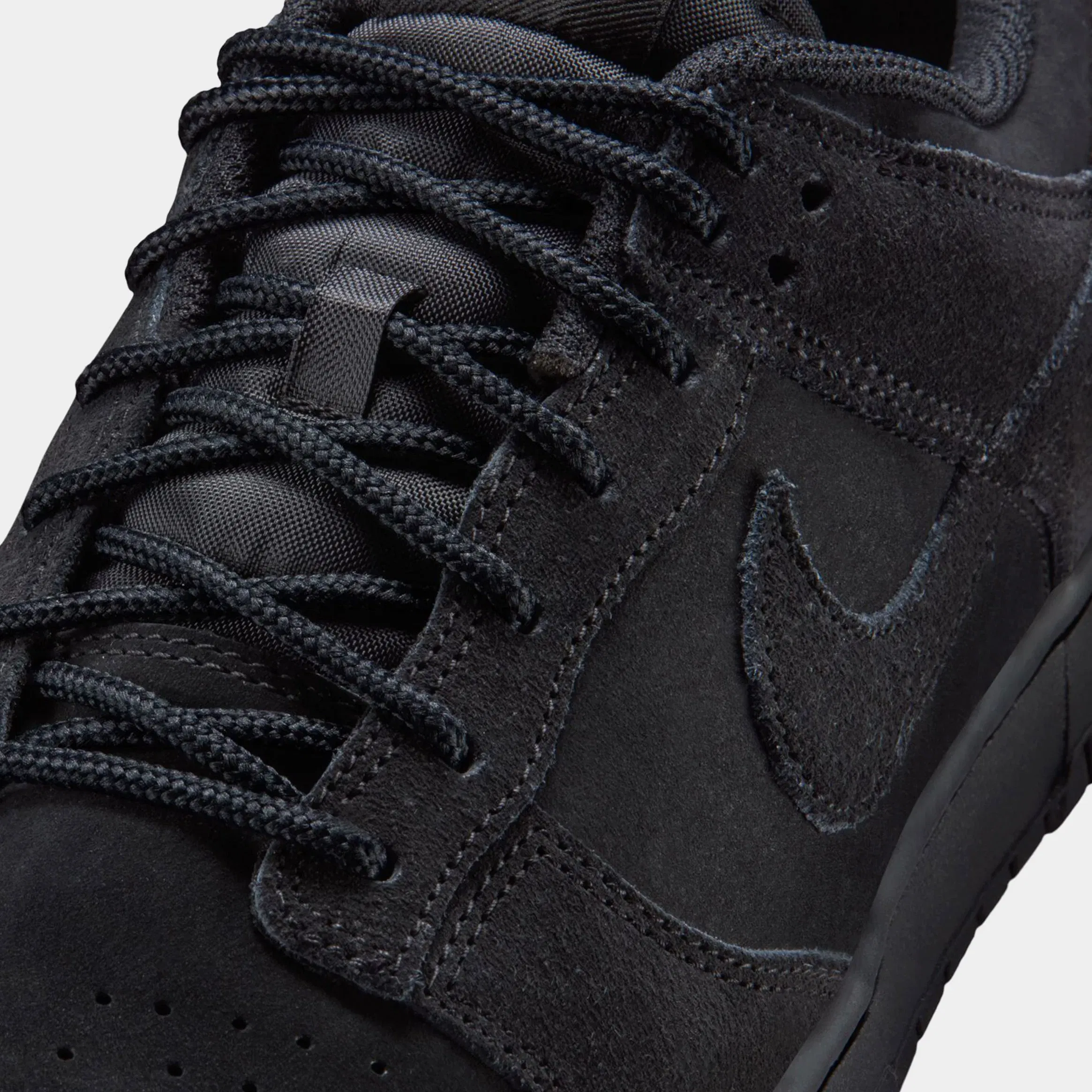 Nike Dunk Low Retro SE Mens Lifestyle Shoes (Black/Black/Black)