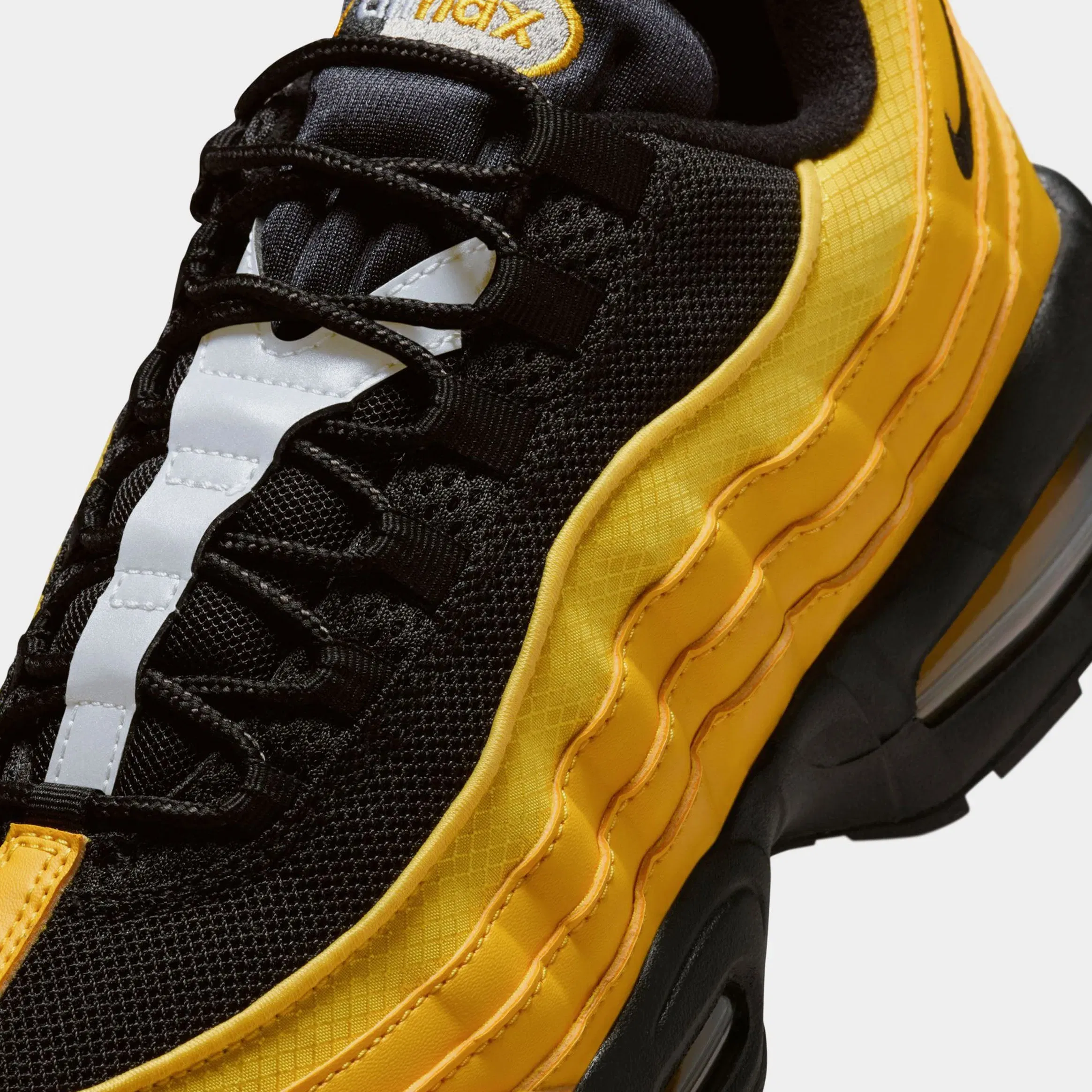 Nike Air Max 95 OG Big Bubble Mens Running Shoes (Varsity Maize/Metasllic Silver/Black)