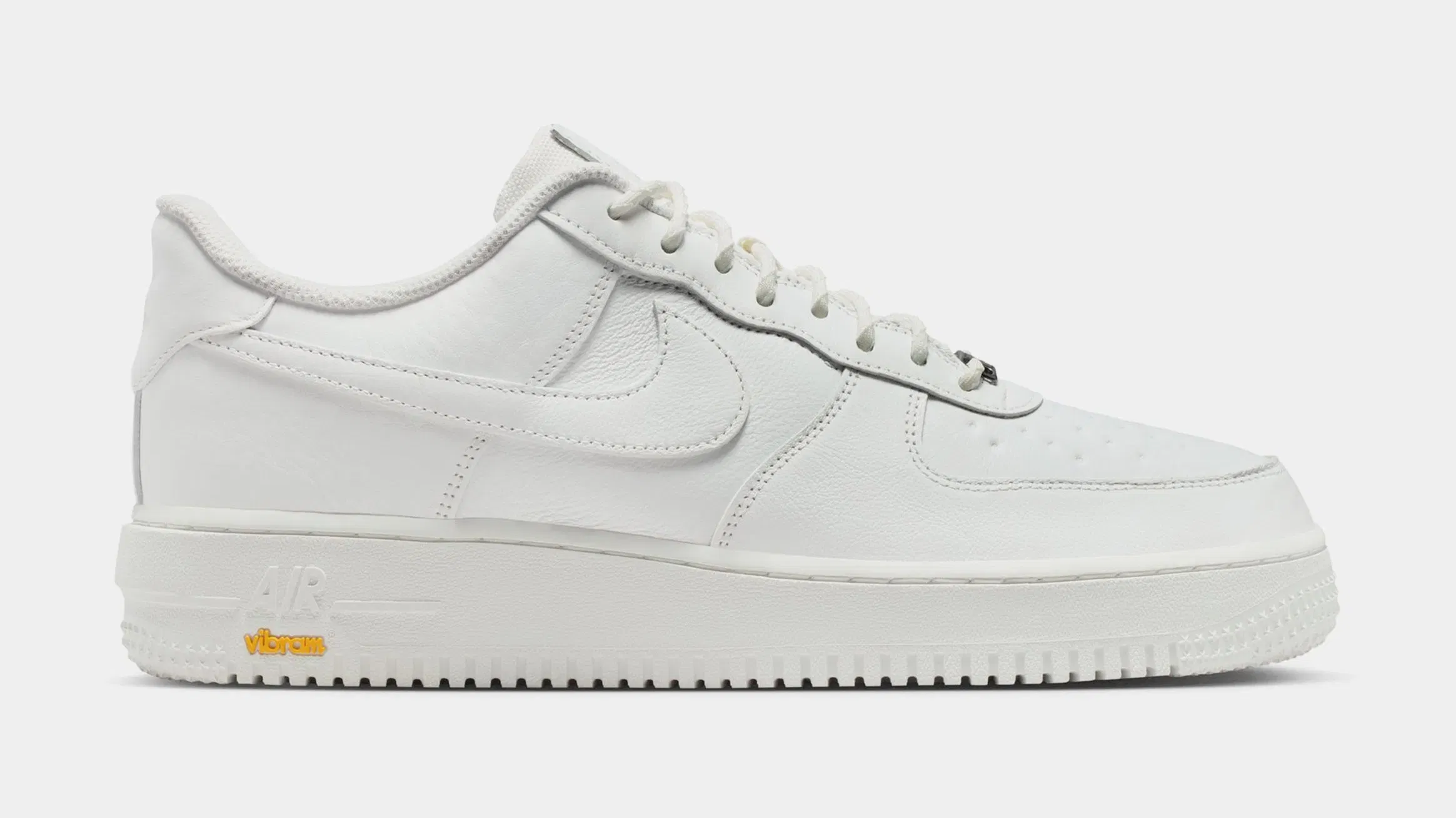 Nike Air Force 1 GORE-TEX Mens Lifestyle Shoes (Summit White/Off White/Speed Yellow/Summit White)