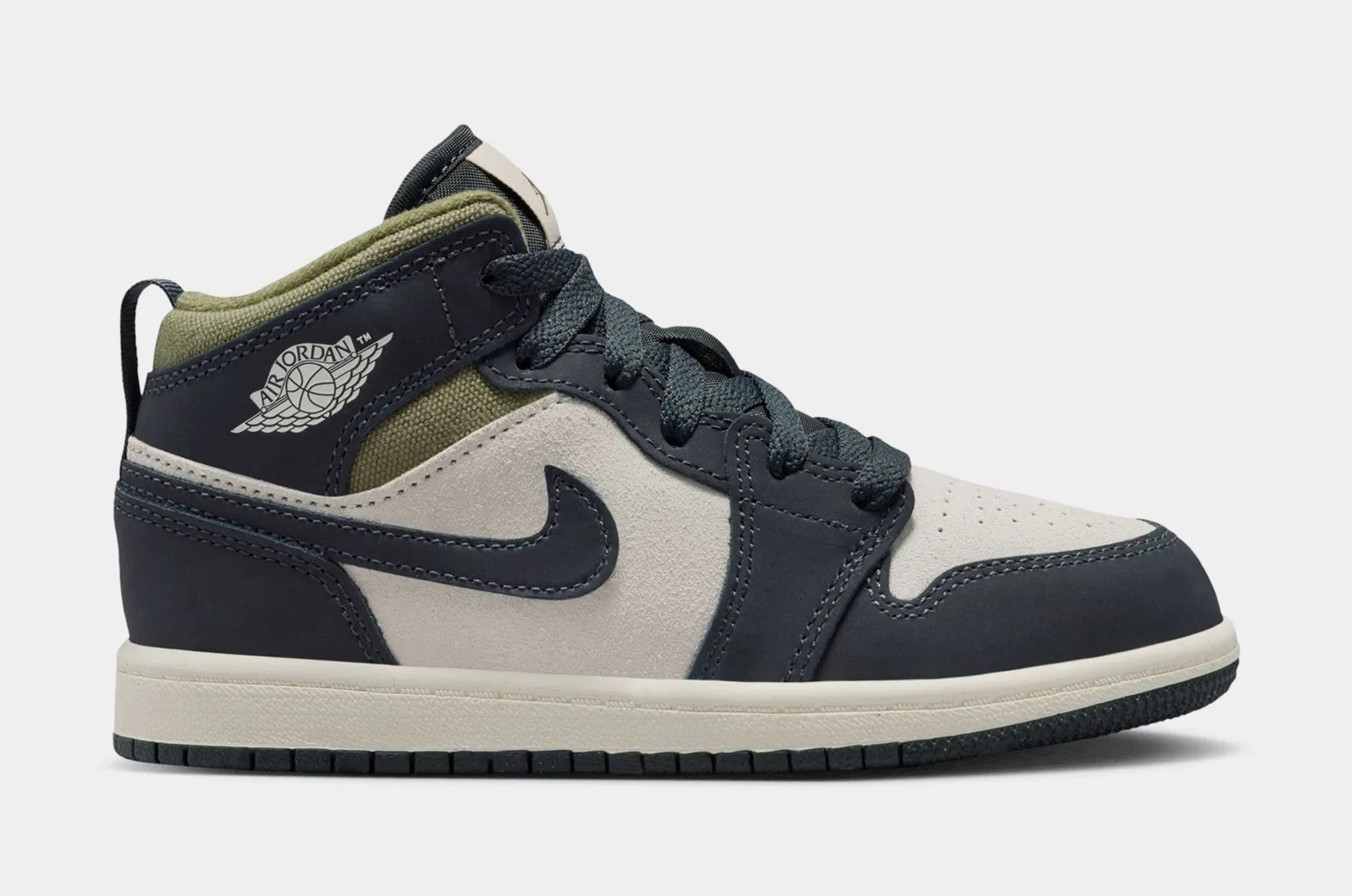 Air Jordan 1 Mid SE Preschool Lifestyle Shoes (Light Orewood Brown/Off Noir/Medium Olive)