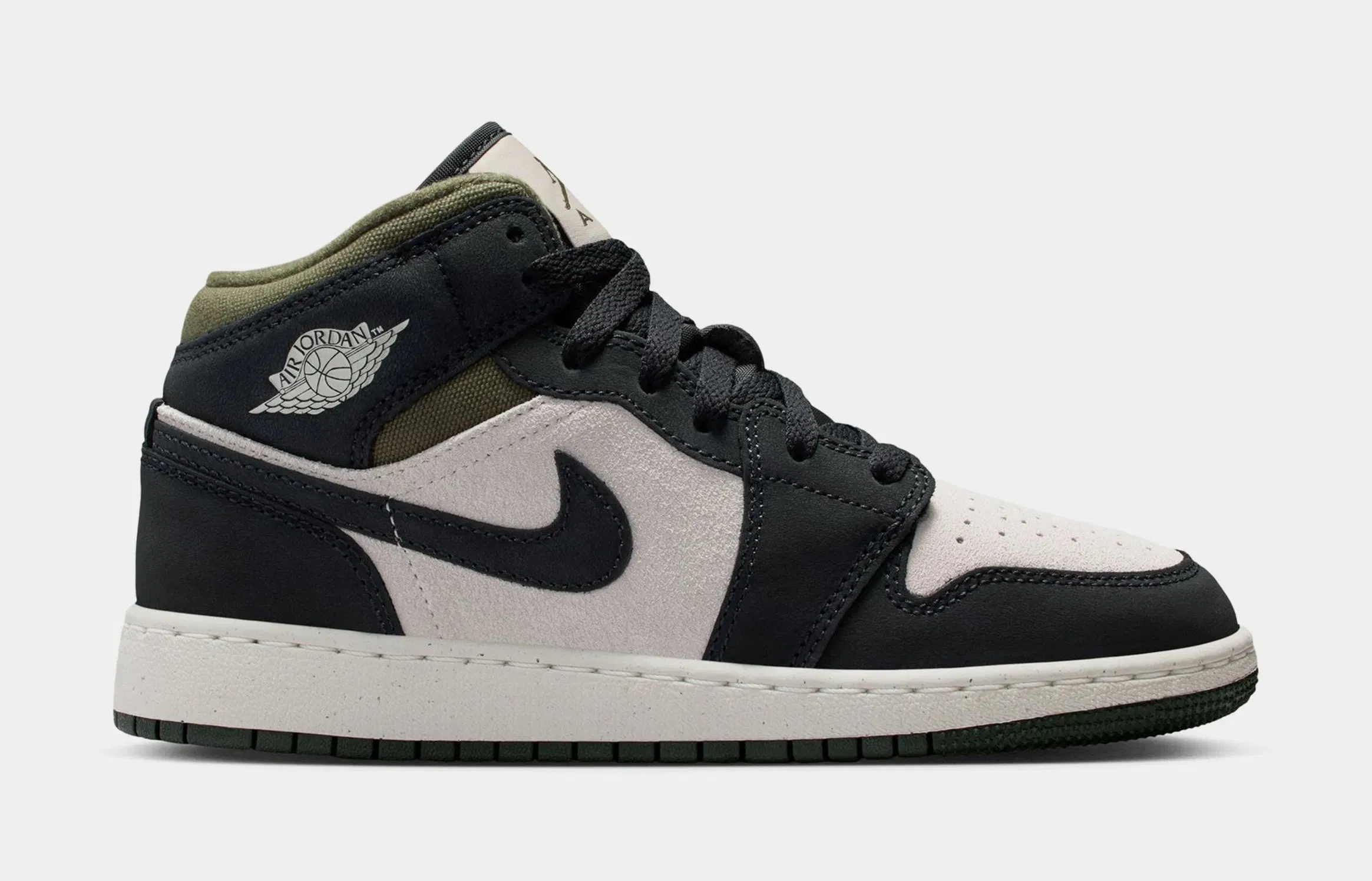 Air Jordan 1 Mid SE Grade School Lifestyle Shoes (Light Orewood Brown/Medium Olive/Sail/Off Noir)