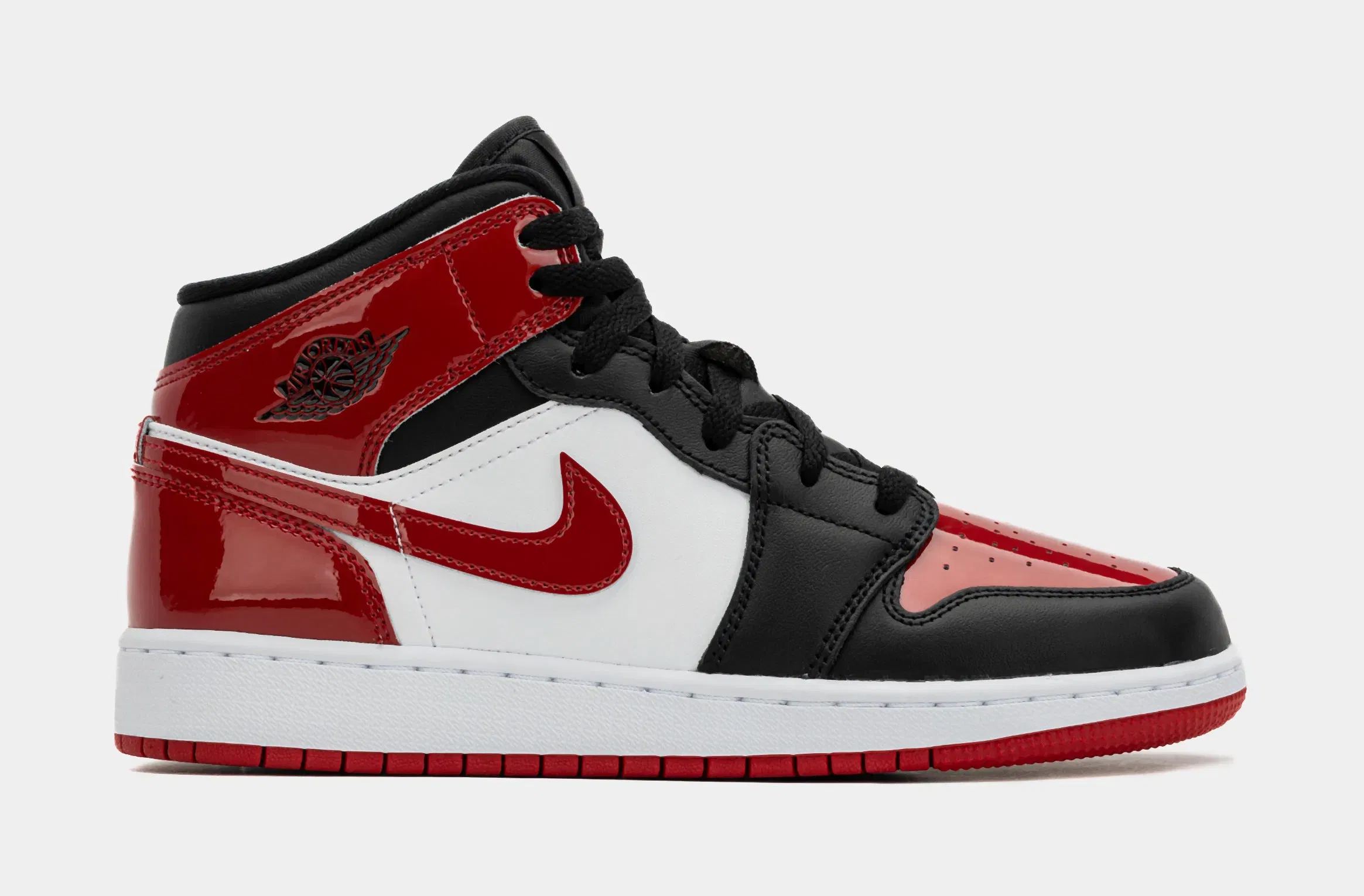 Air Jordan 1 Mid SE Grade School Lifestyle Shoes (Black/Varsity Red/White)