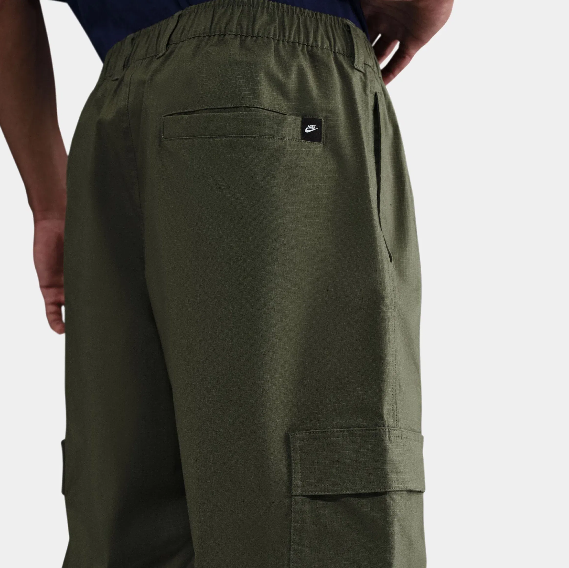 Nike NSW Club Woven Cargo Mens Pants (Medium Olive/White)