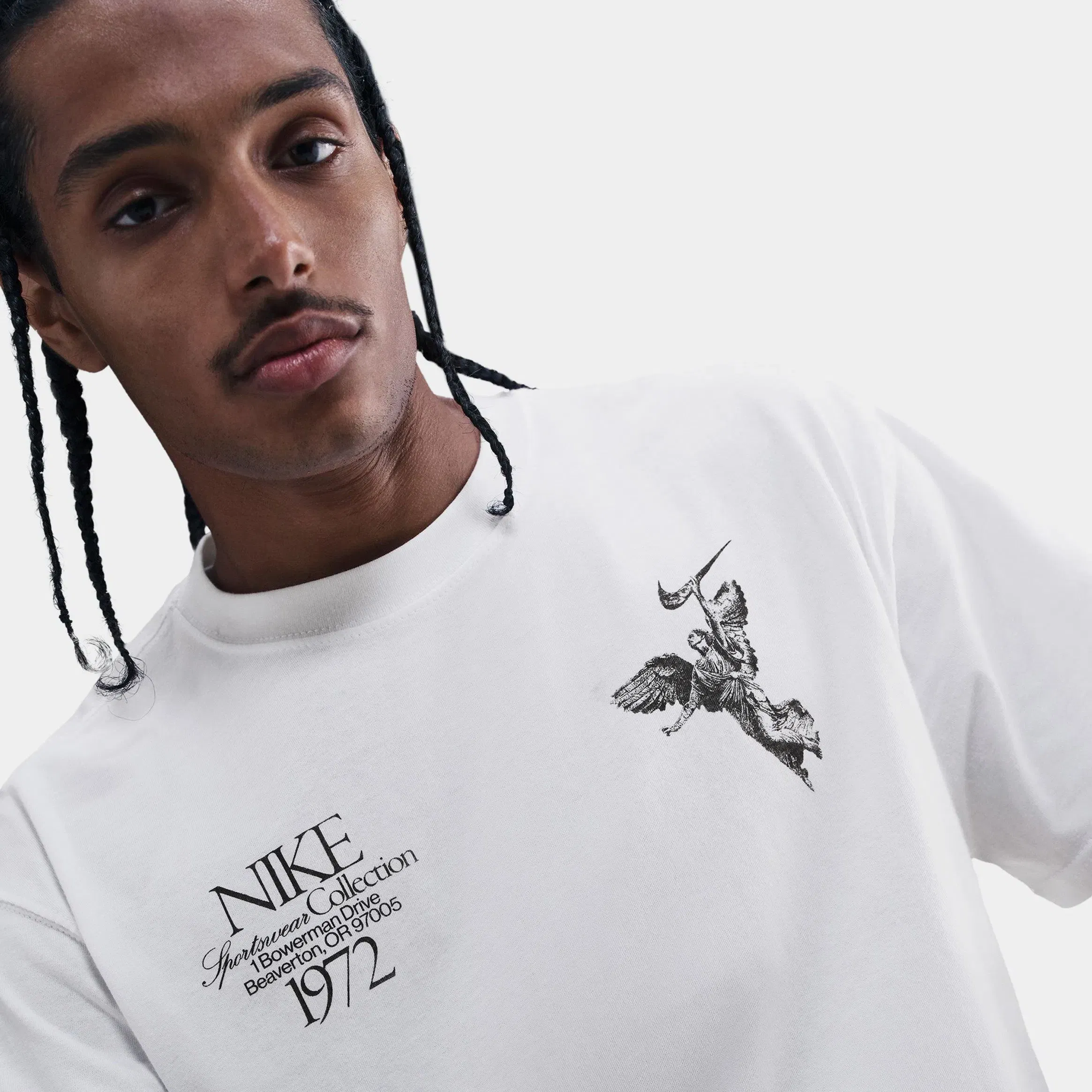 Nike NSW Max 90 On The Wings Of Victory Mens Short Sleeve Shirt (White/Black)