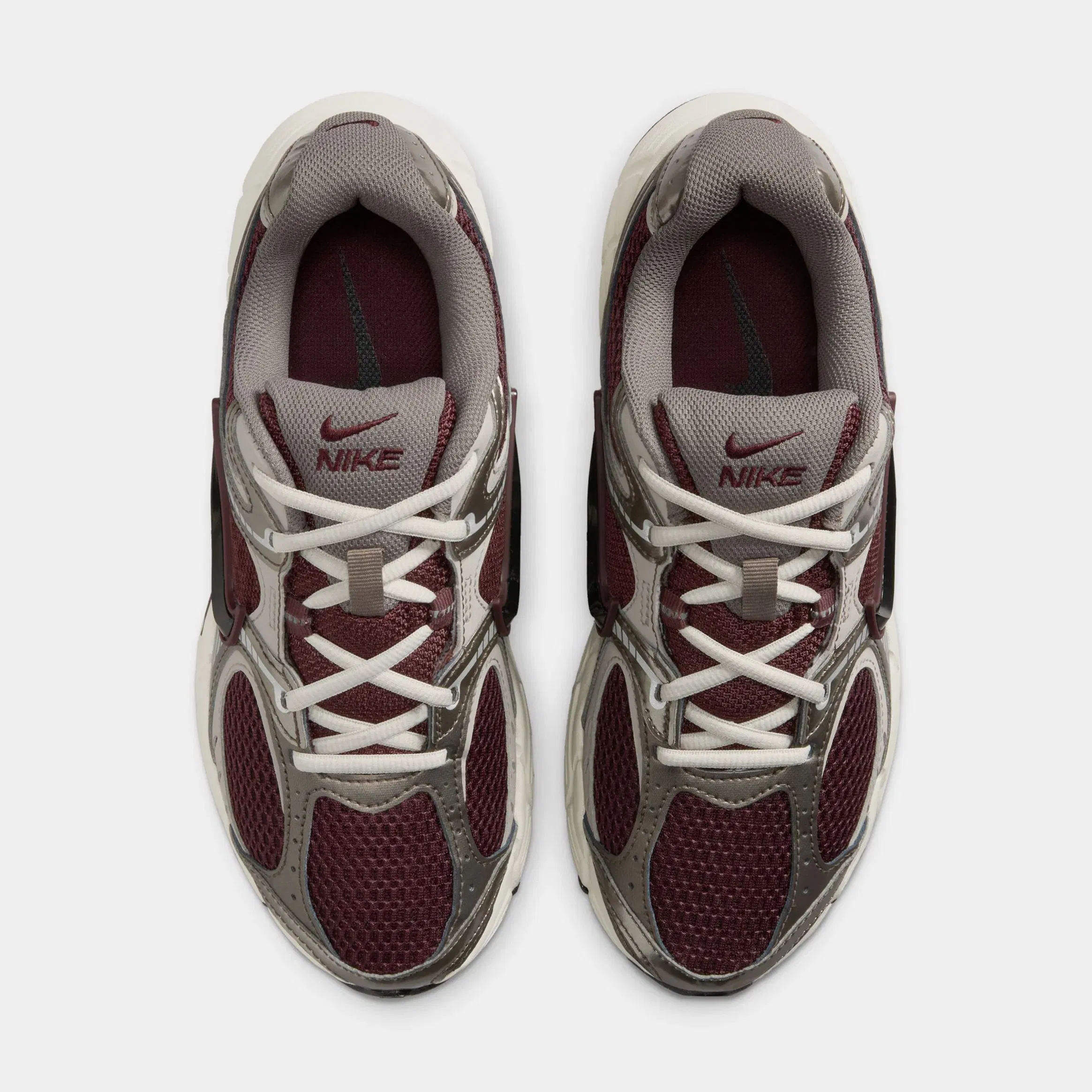 Nike V5 RNR Womens Running Shoes (Burgundy Crush/College Grey/Light Orewood Brown/Black)