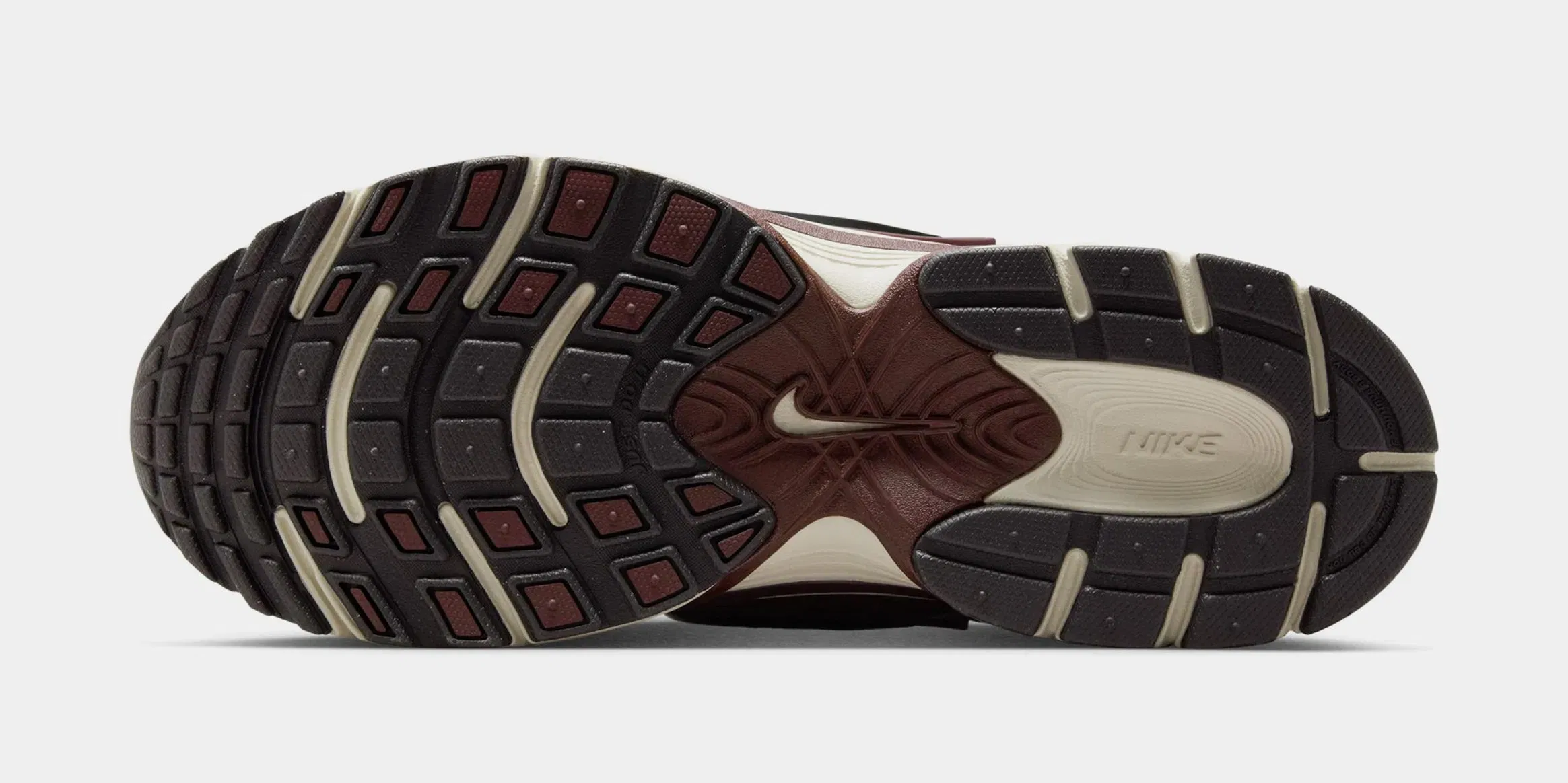 Nike V5 RNR Womens Running Shoes (Burgundy Crush/College Grey/Light Orewood Brown/Black)