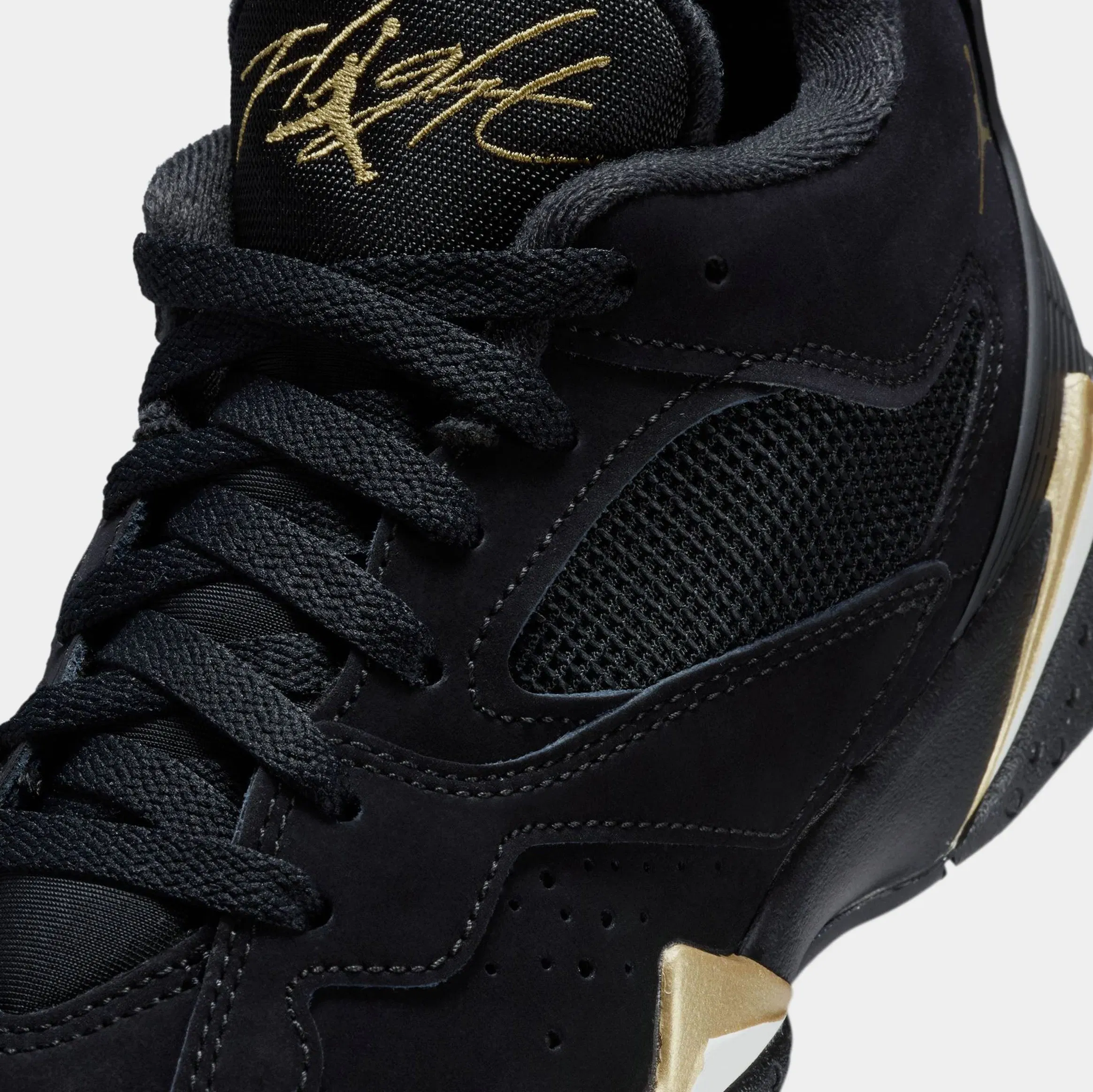 Air Jordan MVP 92 Grade School Basketball Shoes (Black/Metallic Gold/Sail)