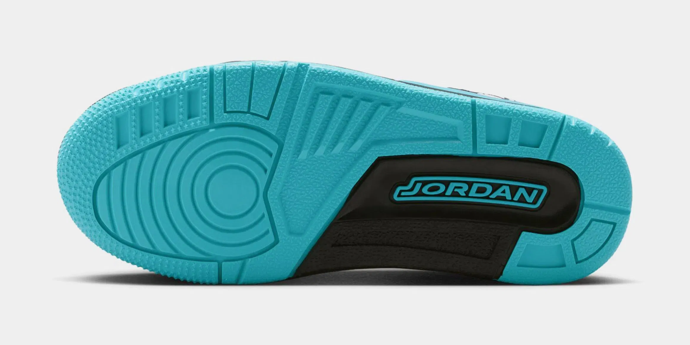 Air Jordan Spizike Low Preschool Baketball Shoes (Black/Wolf Grey/Gamma Blue)