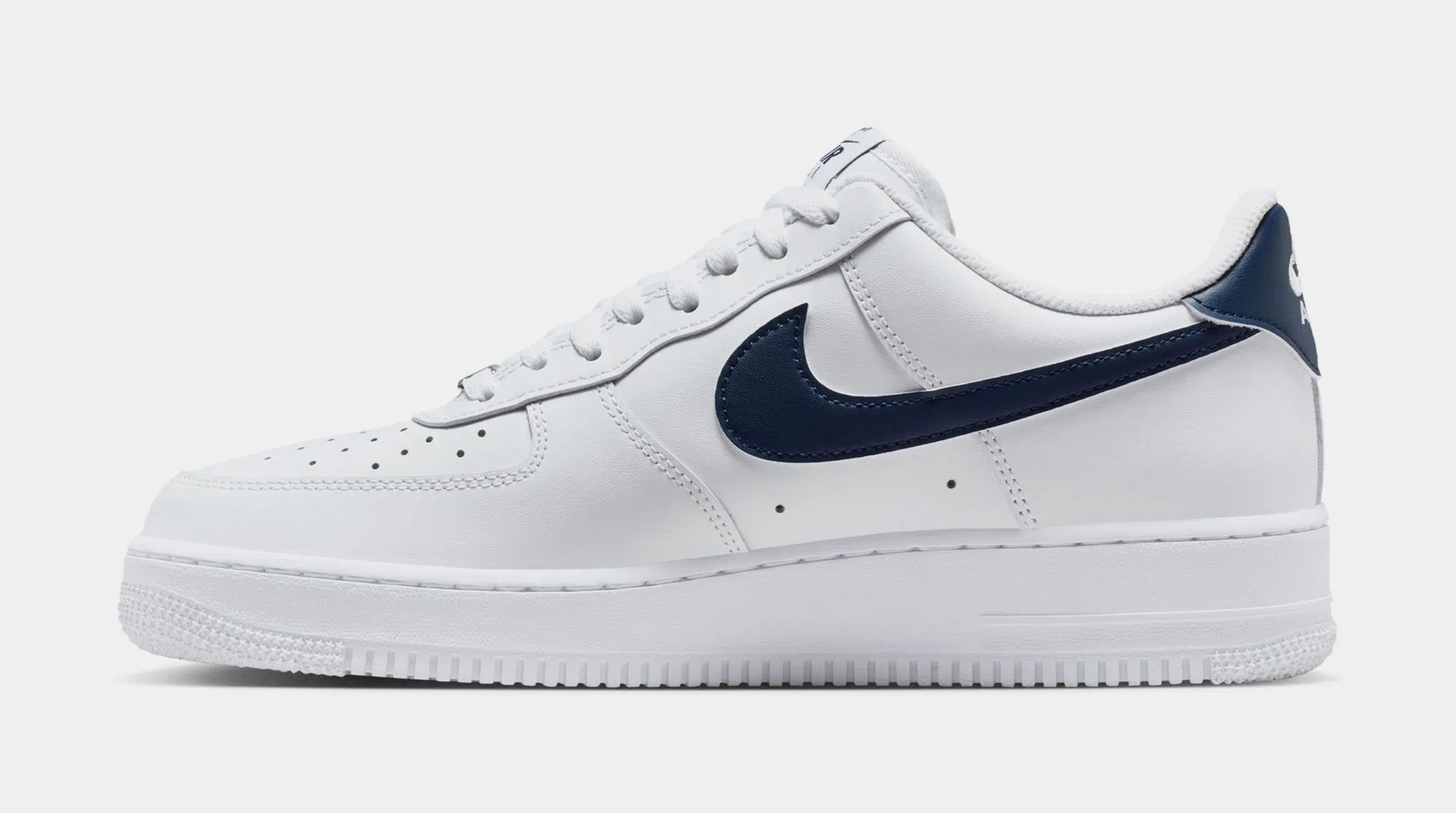 Nike Air Force 1 07 Mens Lifestyle Shoes (White/College Navy)