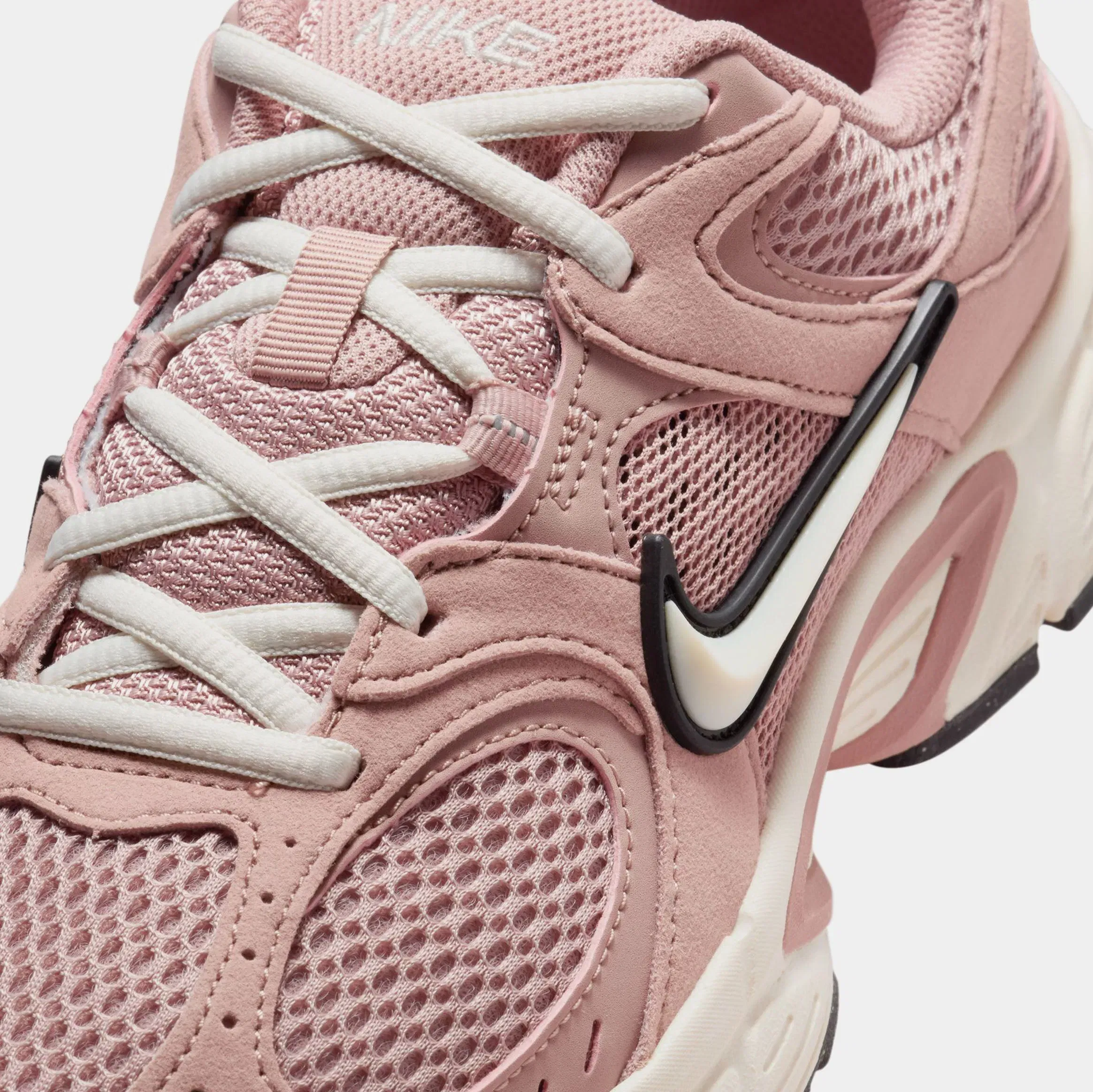 Nike V5 RNR Womens Running Shoes (Particle Pink/Black/Black/Pale Ivory)