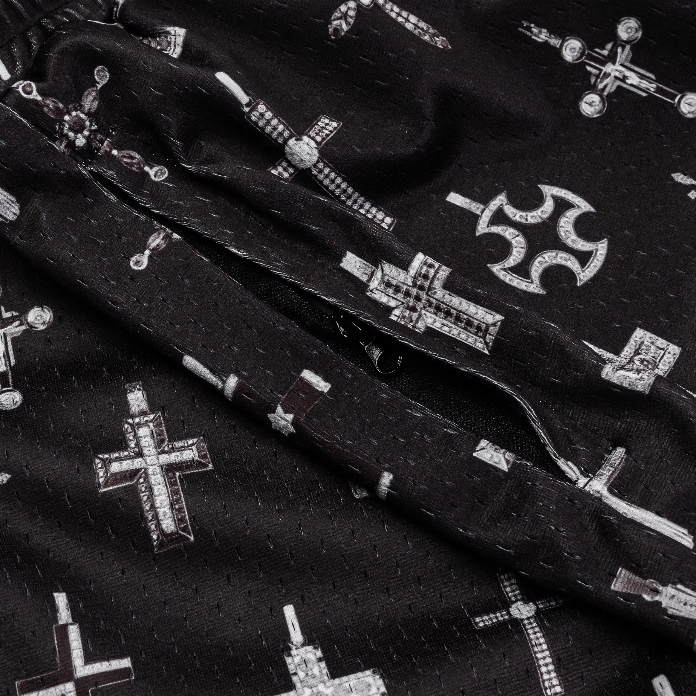 MAISON ARTICLE All Over Print Crosses Mesh Mens Shorts (Black/Grey)