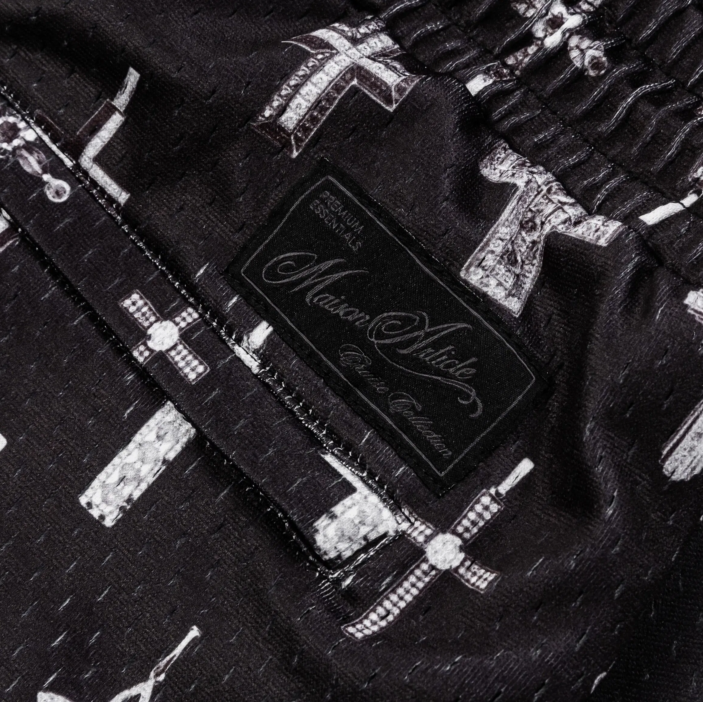MAISON ARTICLE All Over Print Crosses Mesh Mens Shorts (Black/Grey)