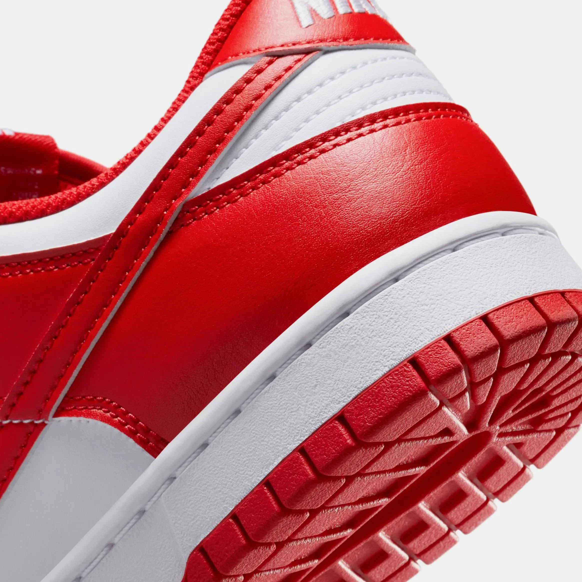 Nike Dunk Low Retro Mens Lifestyle Shoes (White/University Red)