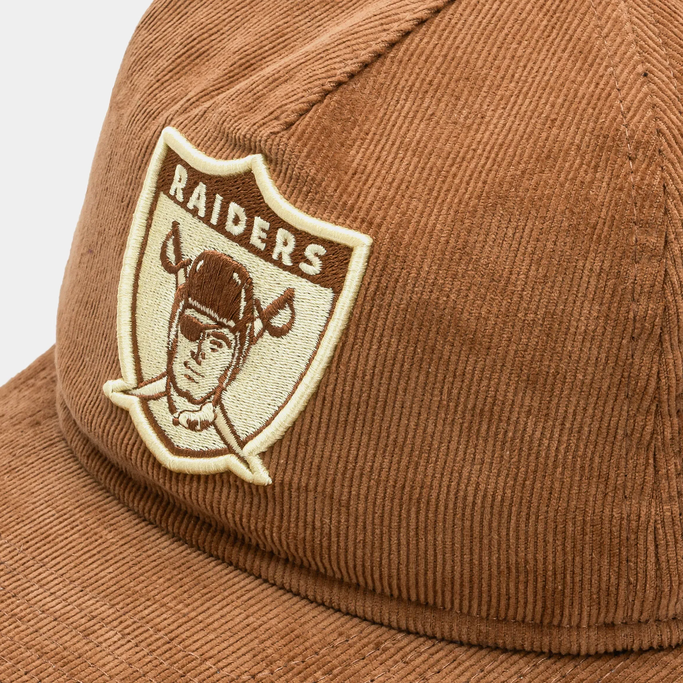 New Era Las Vegas Raiders Golfer Snapback Mens Hat (Brown/White)