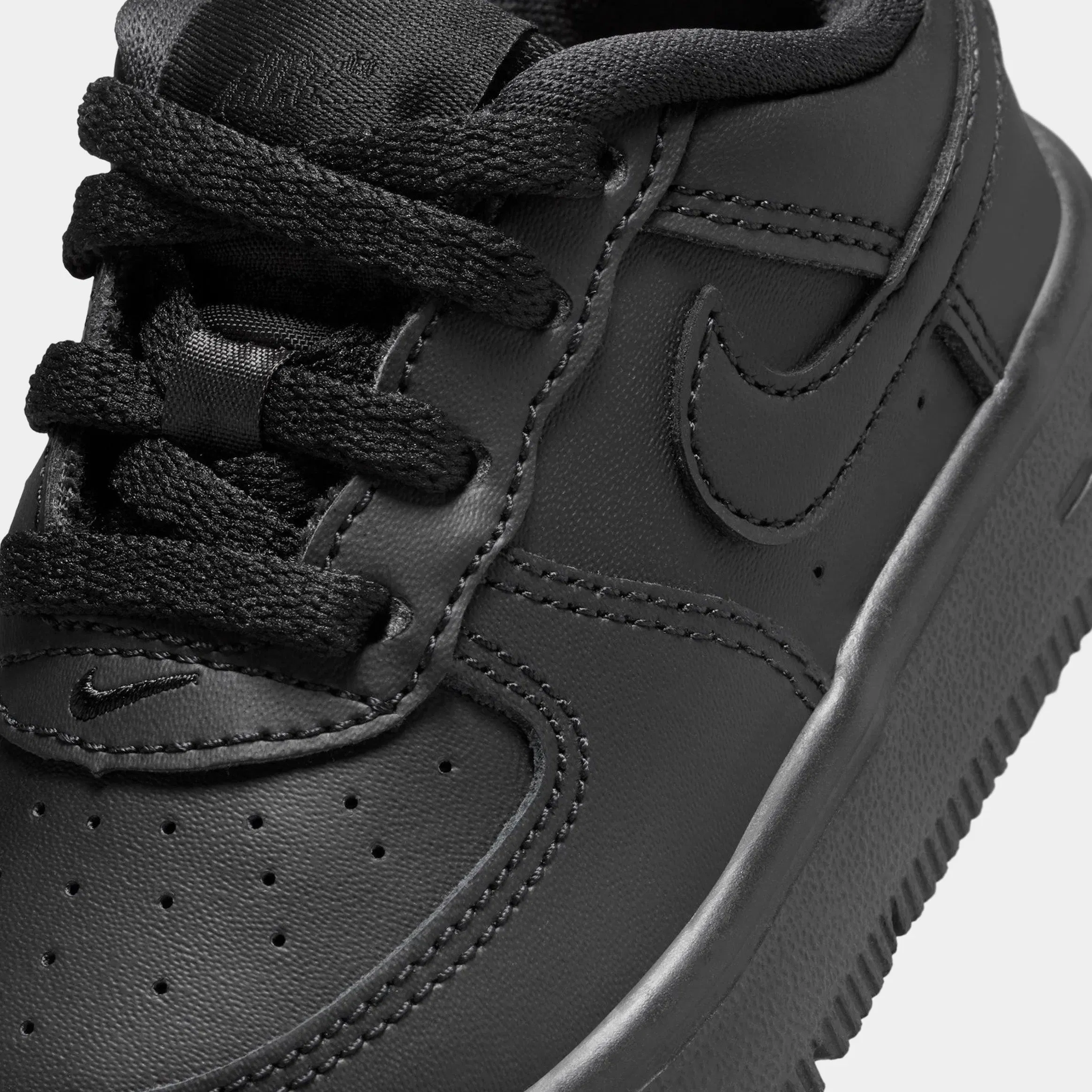 Nike Air Force 1 Low Infant Toddler Lifestyle Shoes (Black)