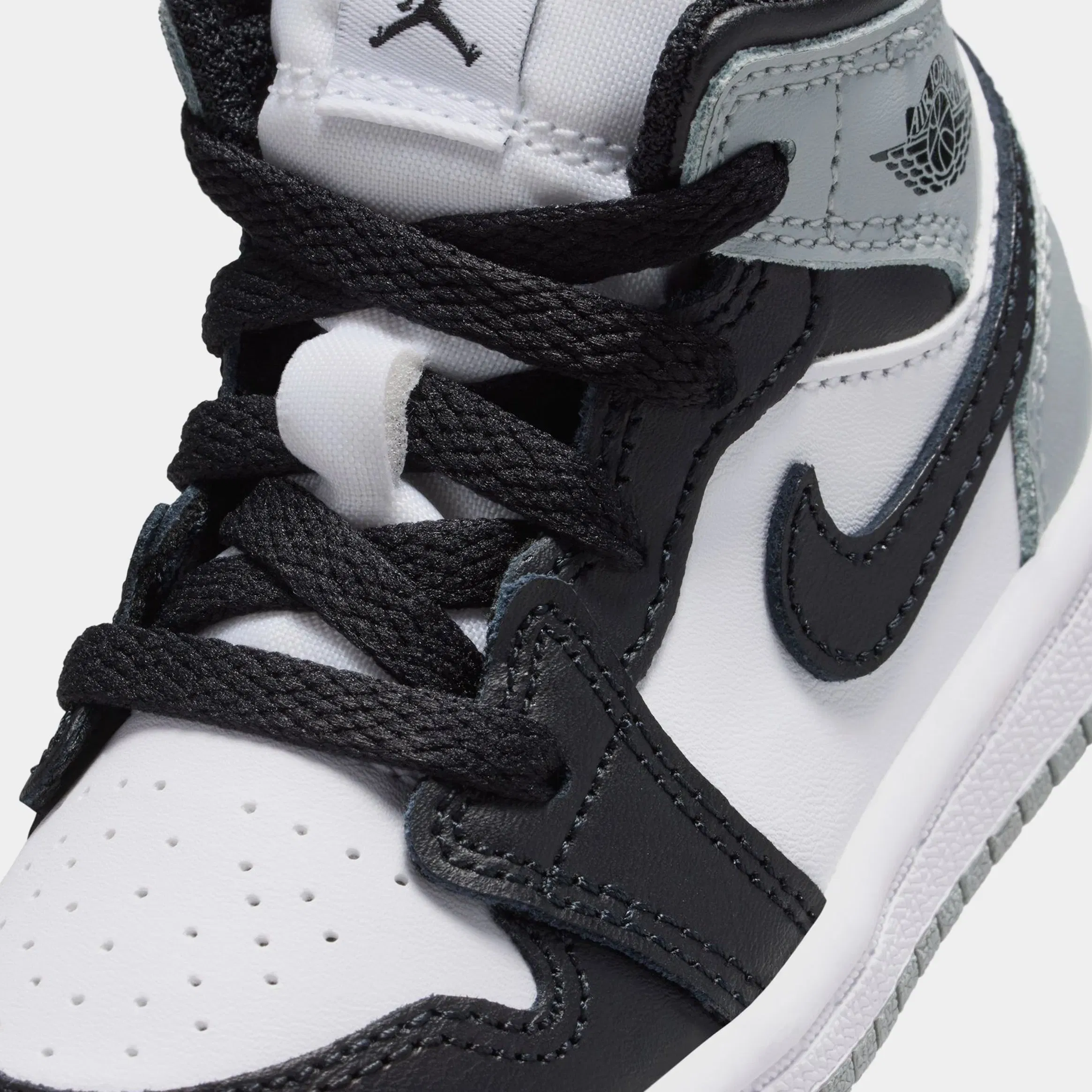 Air Jordan 1 Mid Infant Toddler Lifestyle Shoes (White/Light Smoke Grey/Black)