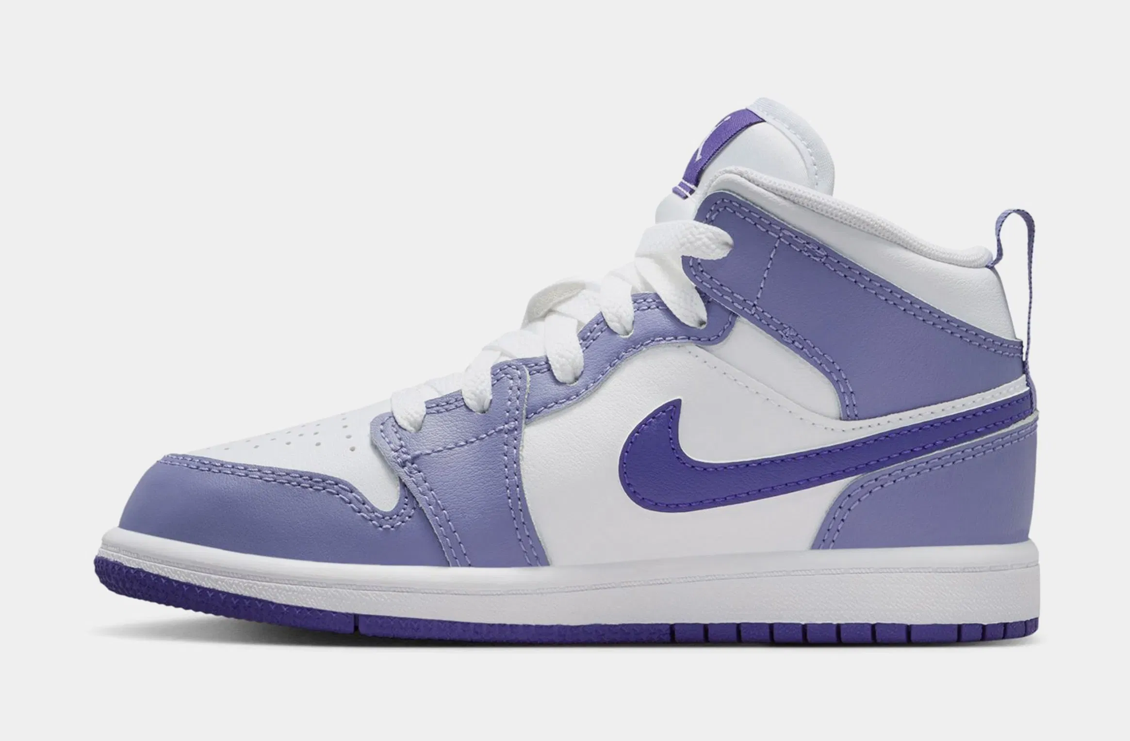 Air Jordan 1 Mid Preschool Lifestyle Shoes (Dusty Amethyst/White/Court Purple)