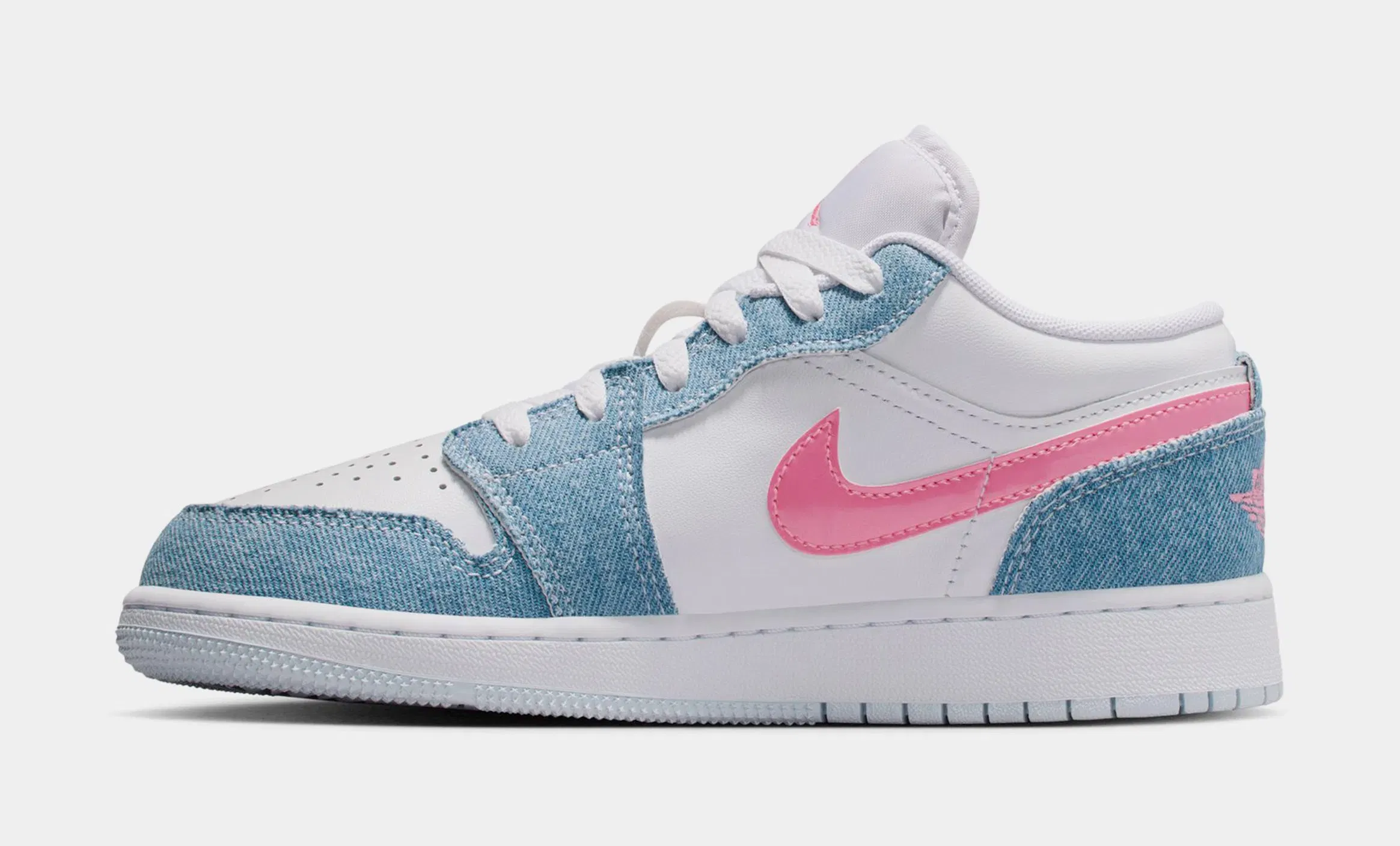 Air Jordan 1 Low SE Grade School Lifestyle Shoes (Cobalt Bliss/White/Pink Glow)