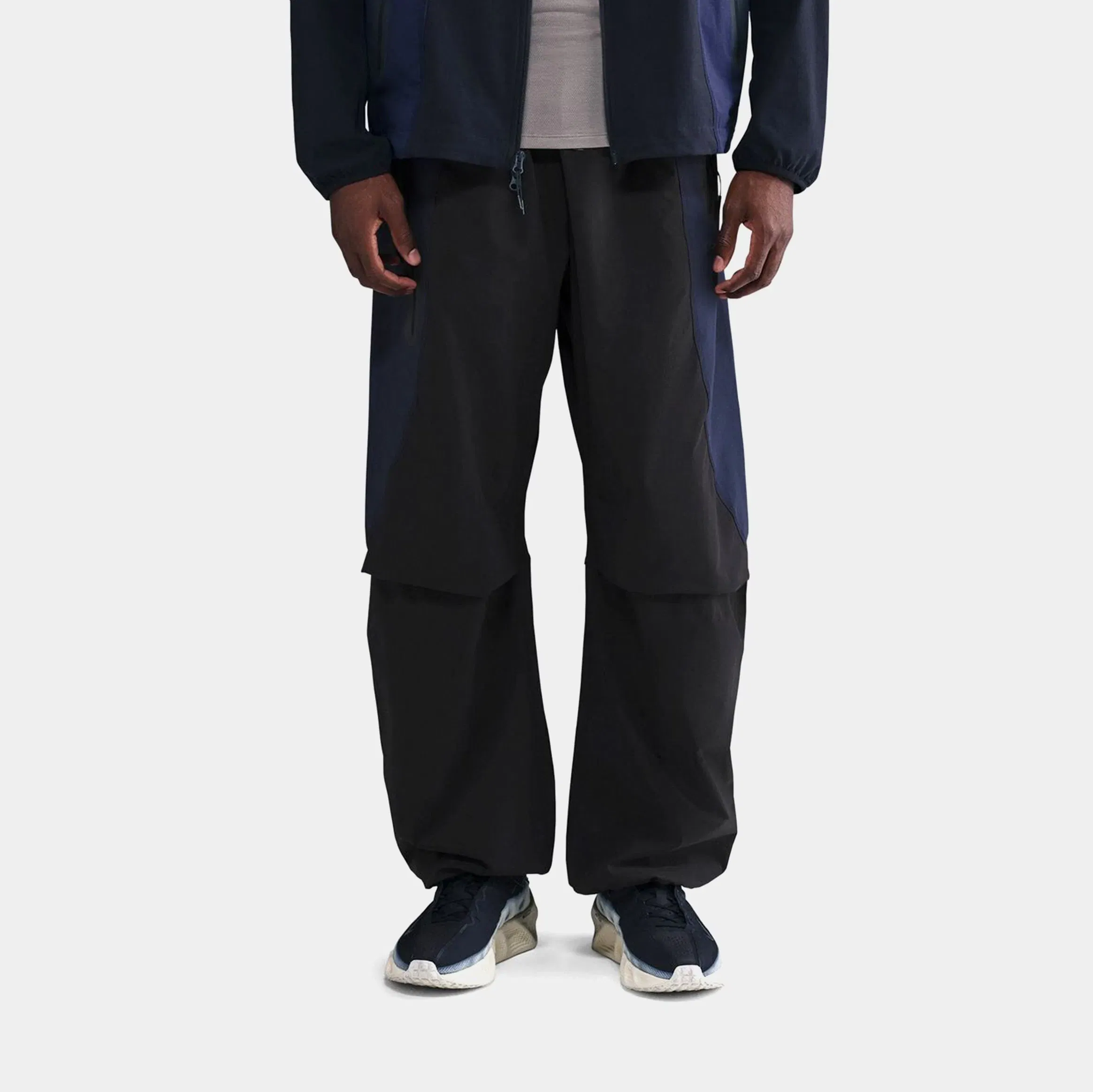 Nike Tech Dri Fit Woven Oversized Mens Pants (Cave Stone/Cool Grey/Black)