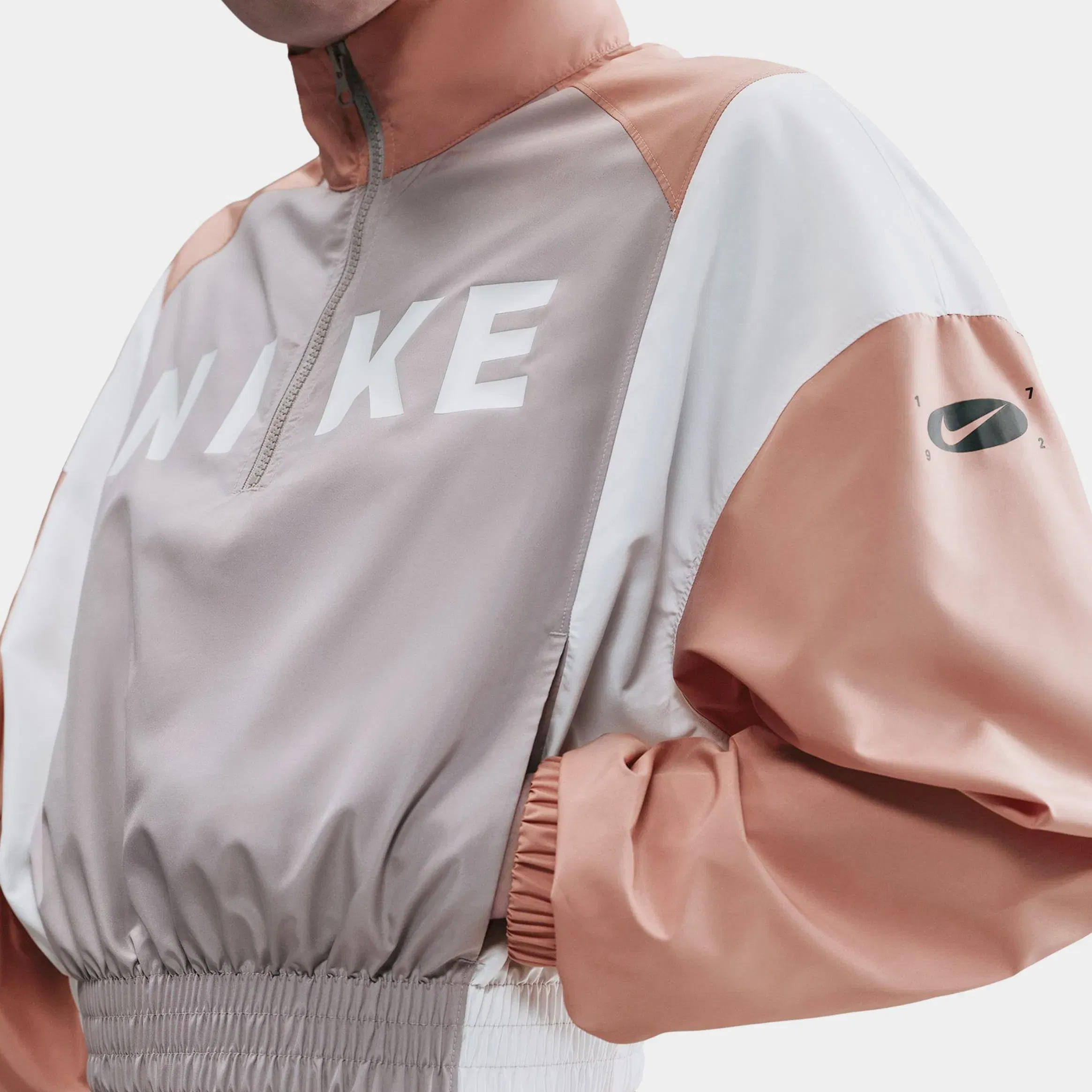 Nike Classic Woven Lightweight 1/4 Zip Womens Jacket (College Grey/Rose Gold/Sail)