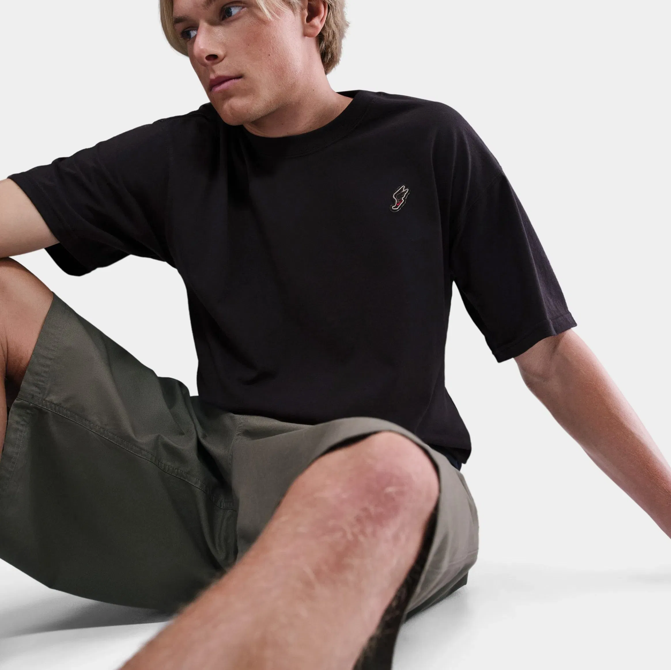 Nike Max90 BTS25 Mens Short Sleeve Shirt (Black/Off Noir)