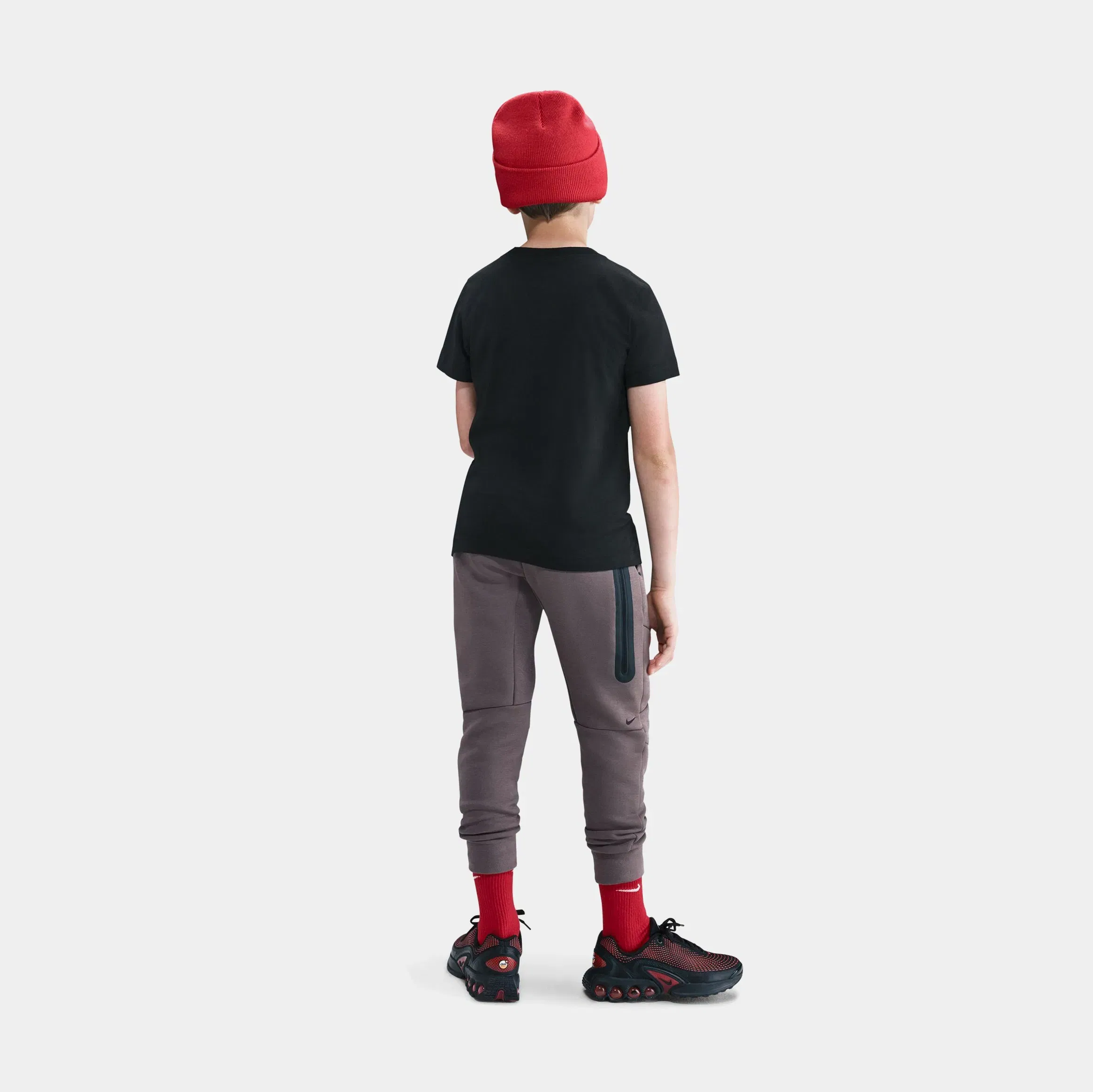 Nike NSW Served Fresh Daily Grade School Short Sleeve Shirt (Black)