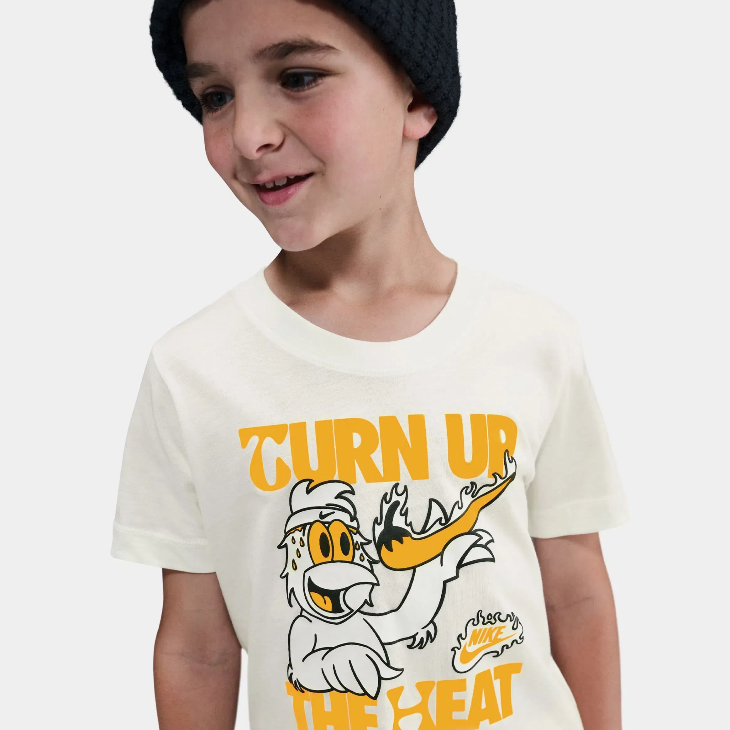 Nike NSW Turn Up The Heat Grade School Short Sleeve Shirt (Sail)