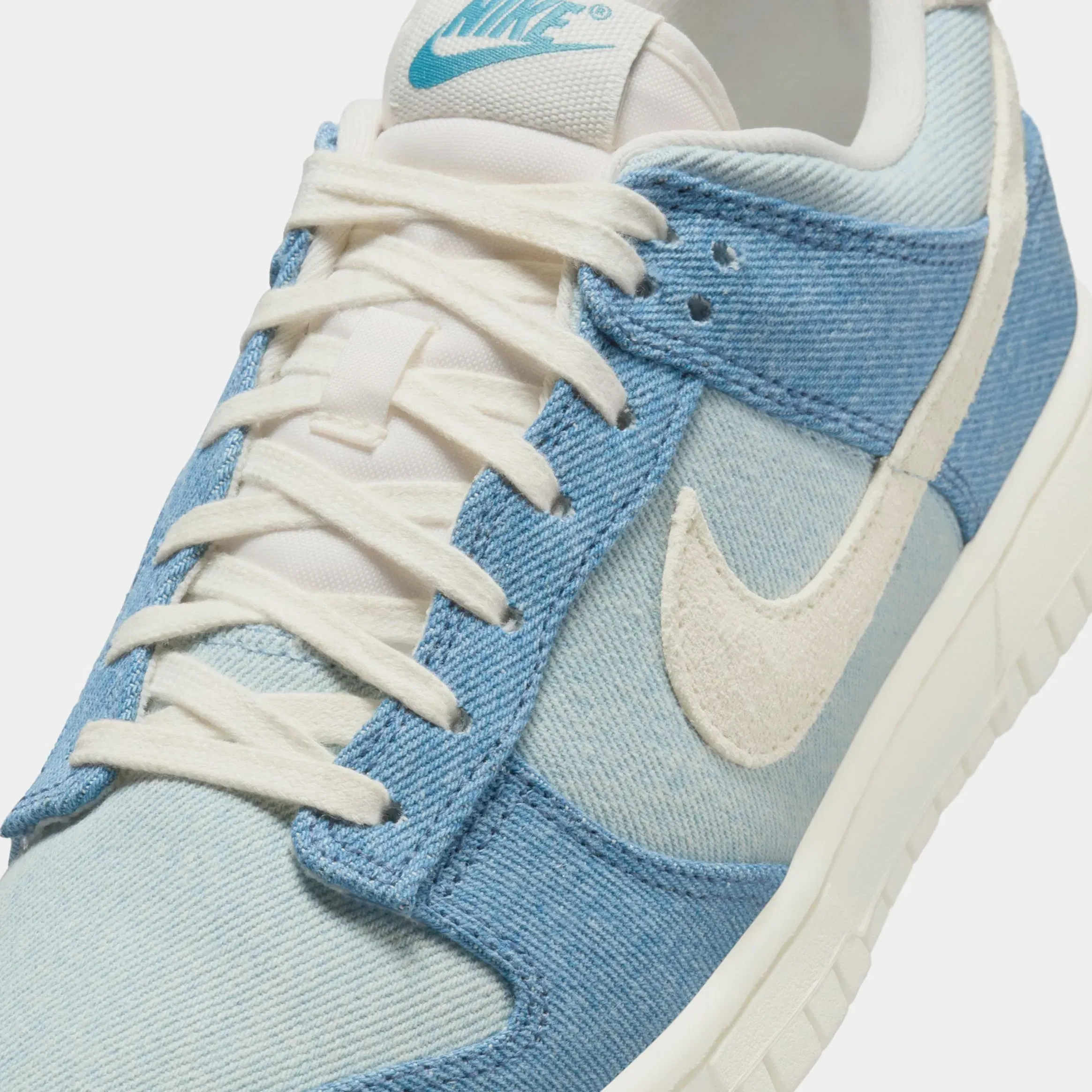 Nike Dunk Low Womens Lifestyle Shoes (Smokey Blue/Pale Ivory/Denim Turquoise/Ochre)
