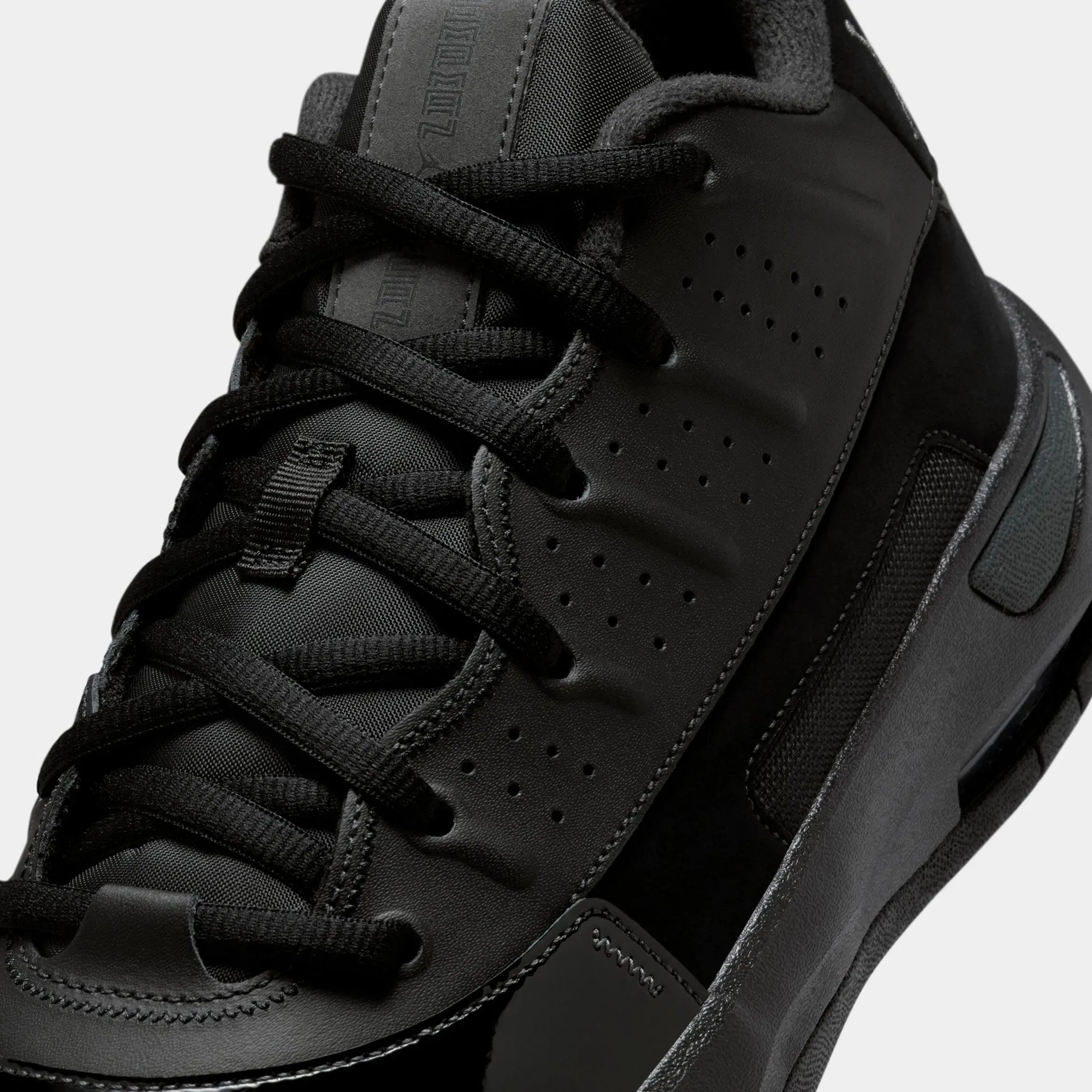 Air Jordan Max Aura 7 Mens Lifestyle Shoes (Black/Anthracite)
