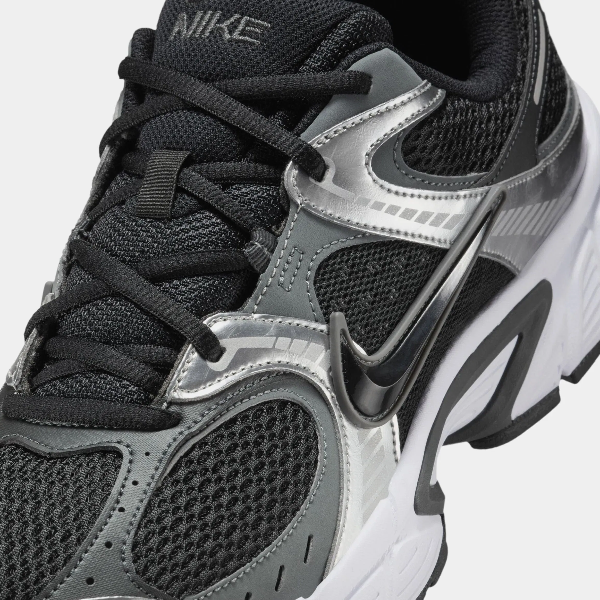 Nike V5 RNR Mens Running Shoes (Black/Anthracite/Smoke Grey/Black)
