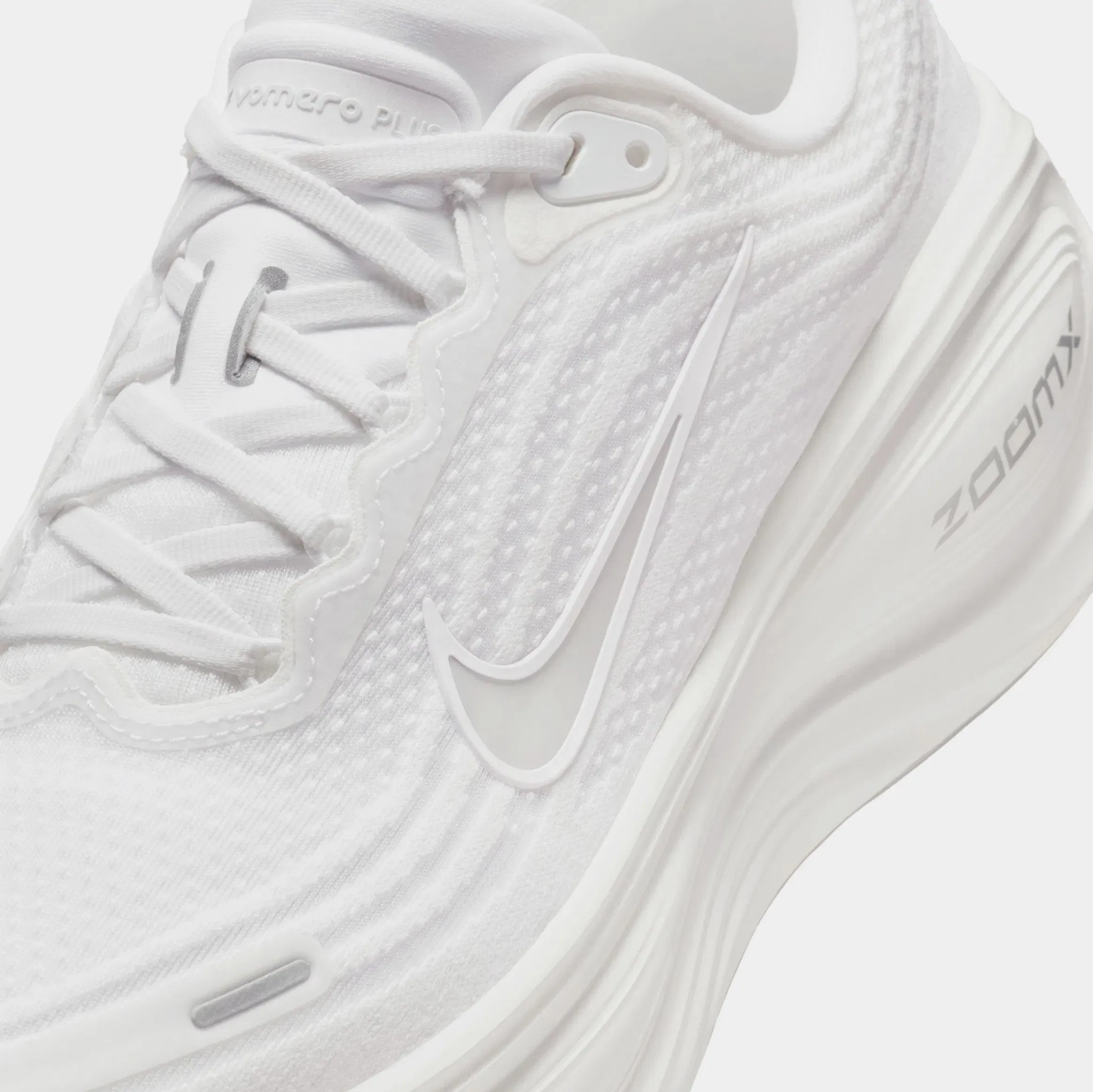 Nike Vomero Plus Mens Running Shoes (White/Photon Dust/Metallic Silver/Summit White)