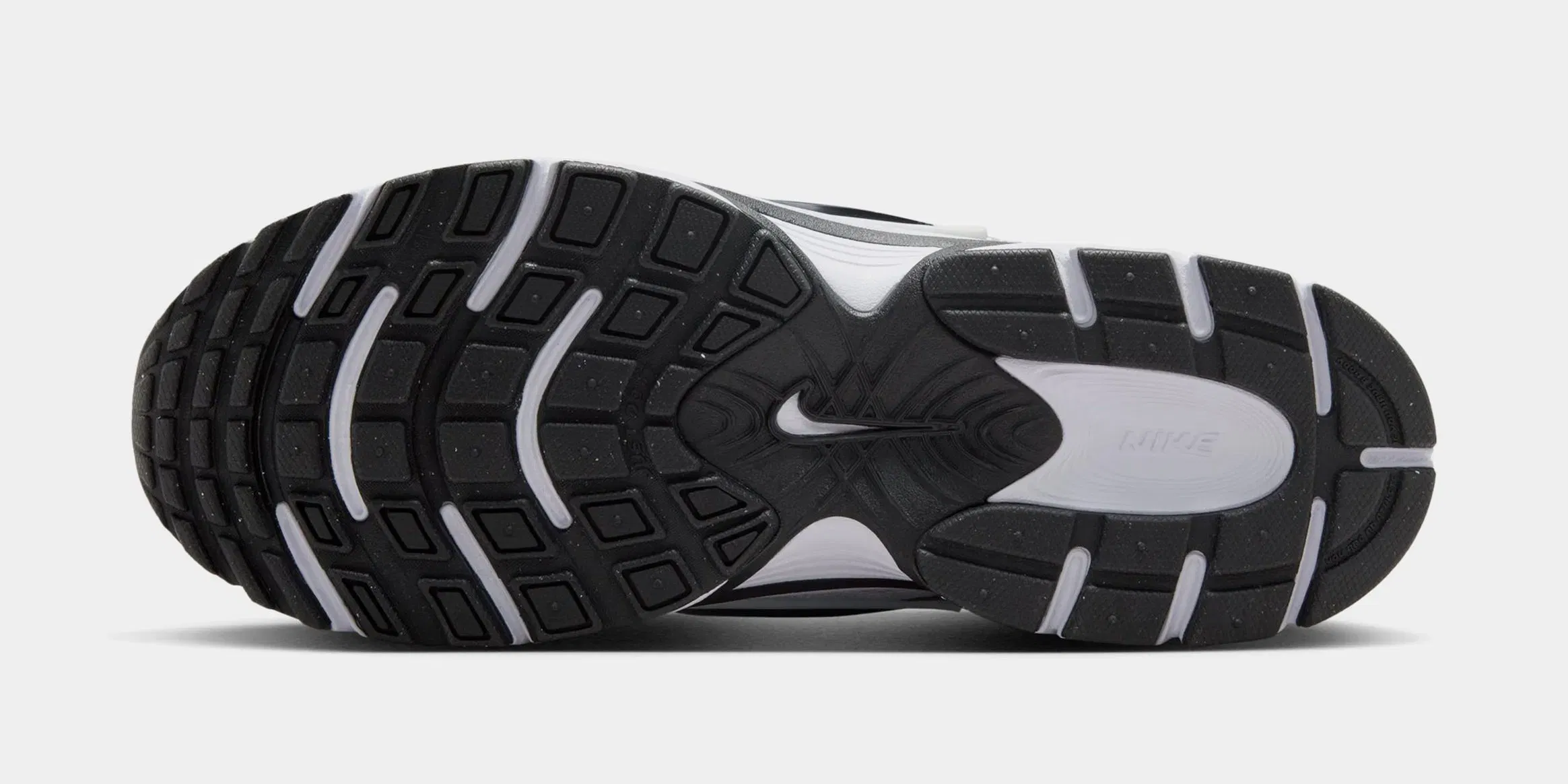 Nike V5 RNR Womens Running Shoes (White/Black/Vast Grey/Metallic Silver)