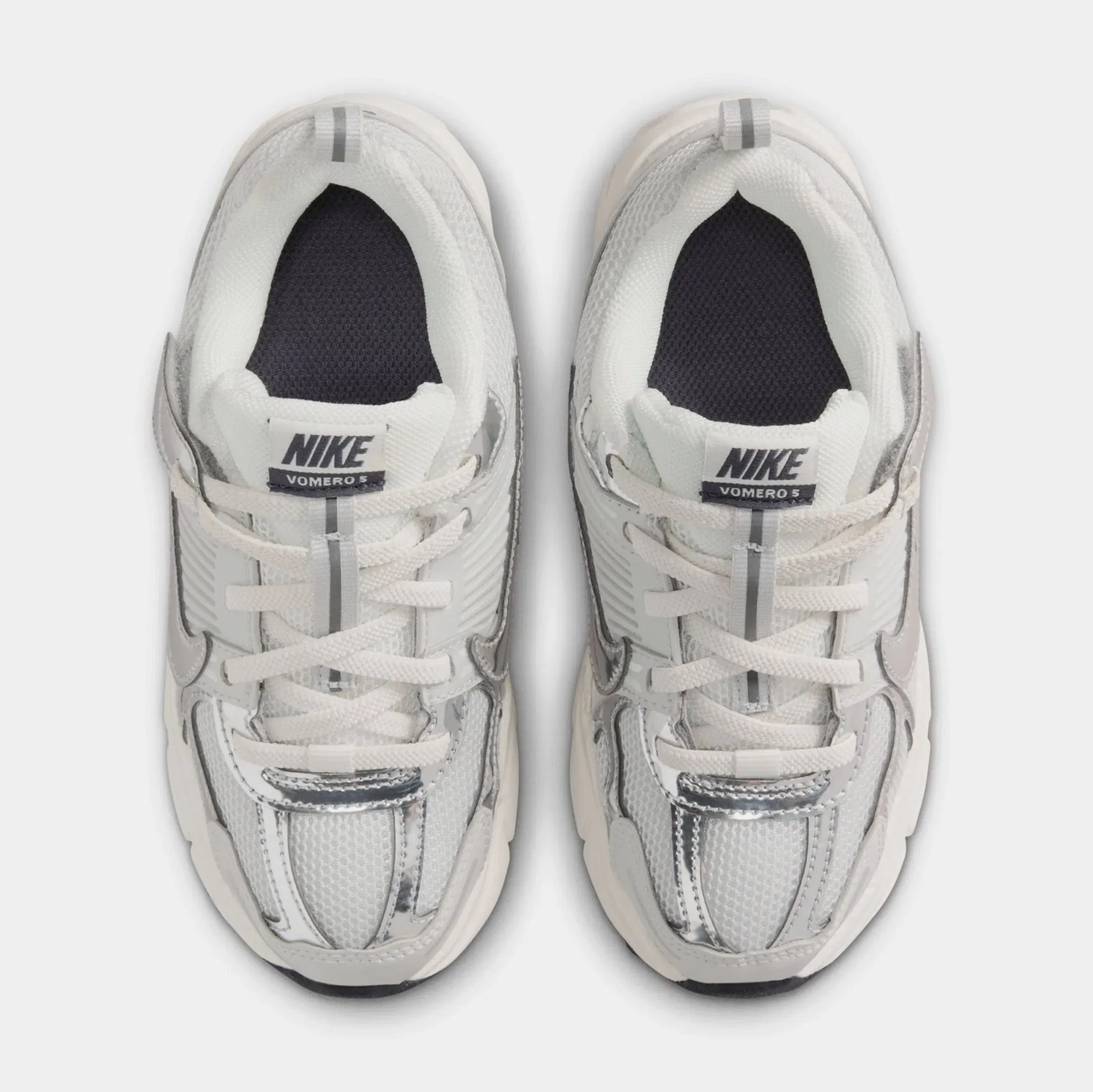 Nike Vomero 5 Preschool Running Shoes (Photon Dust/Gridiron/Sail/Chrome)