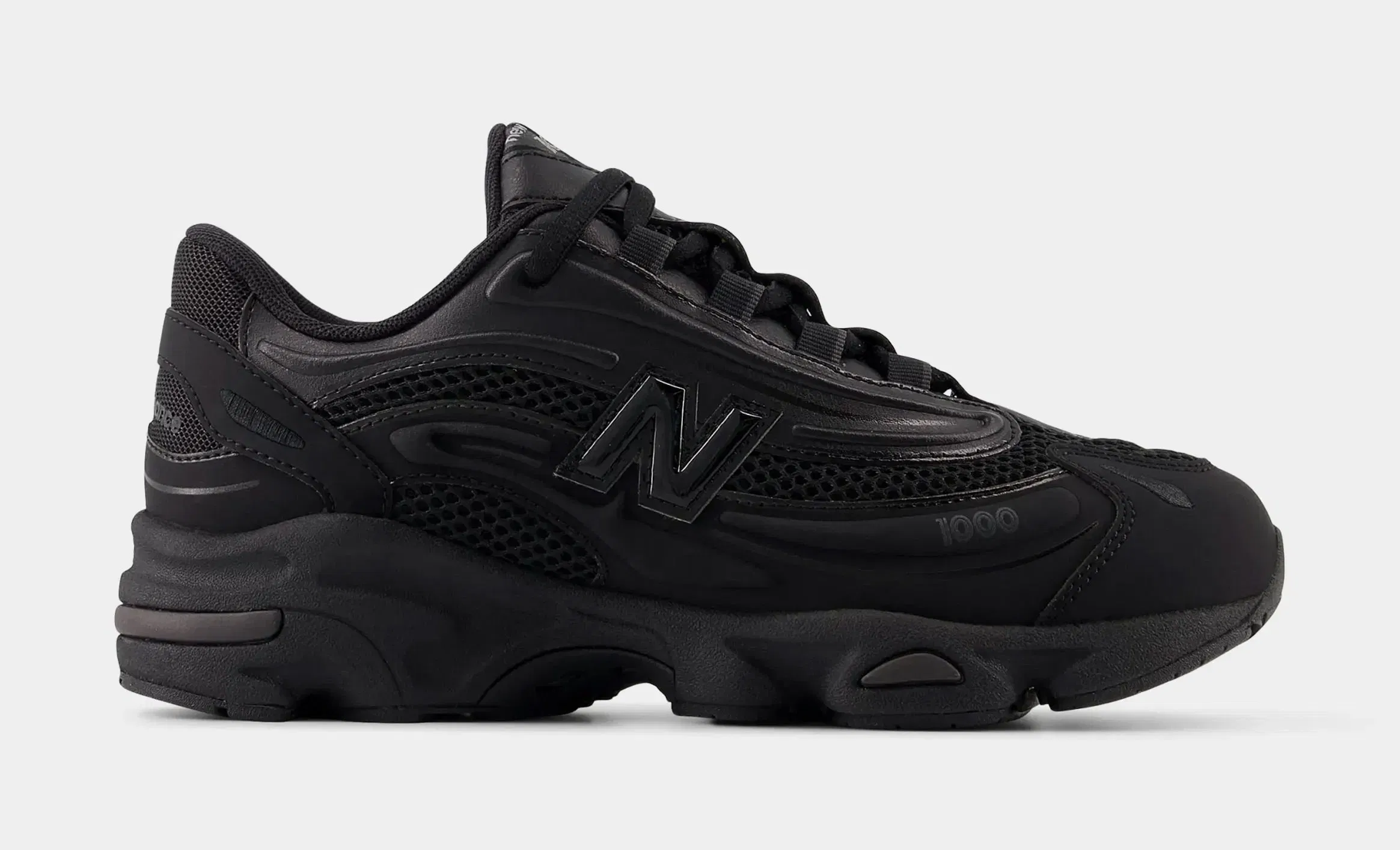 NEWBALANCE 1000 Grade School Running Shoes (Black/Black)