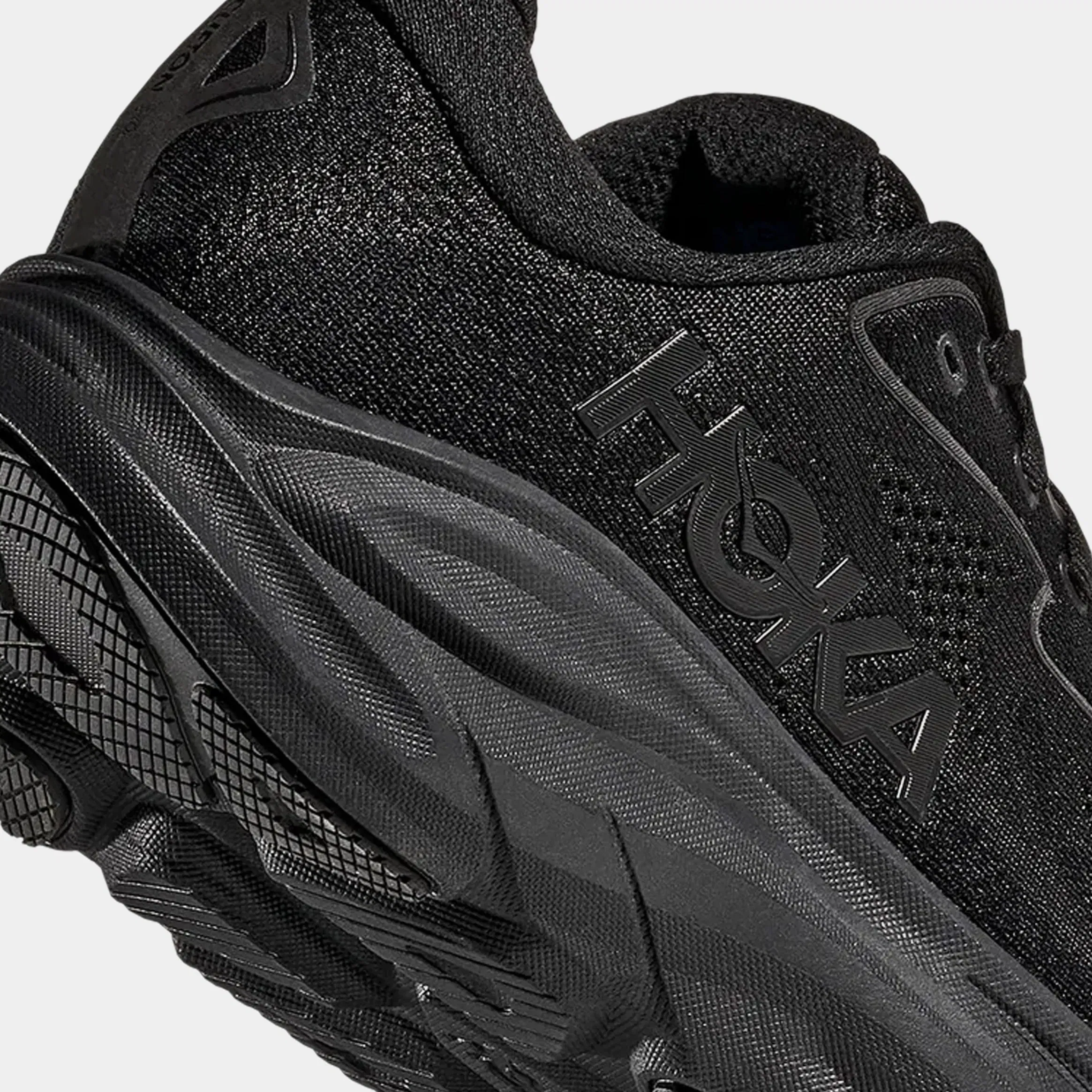 Hoka Clifton 10 Womens Running Shoes (Black/Black)