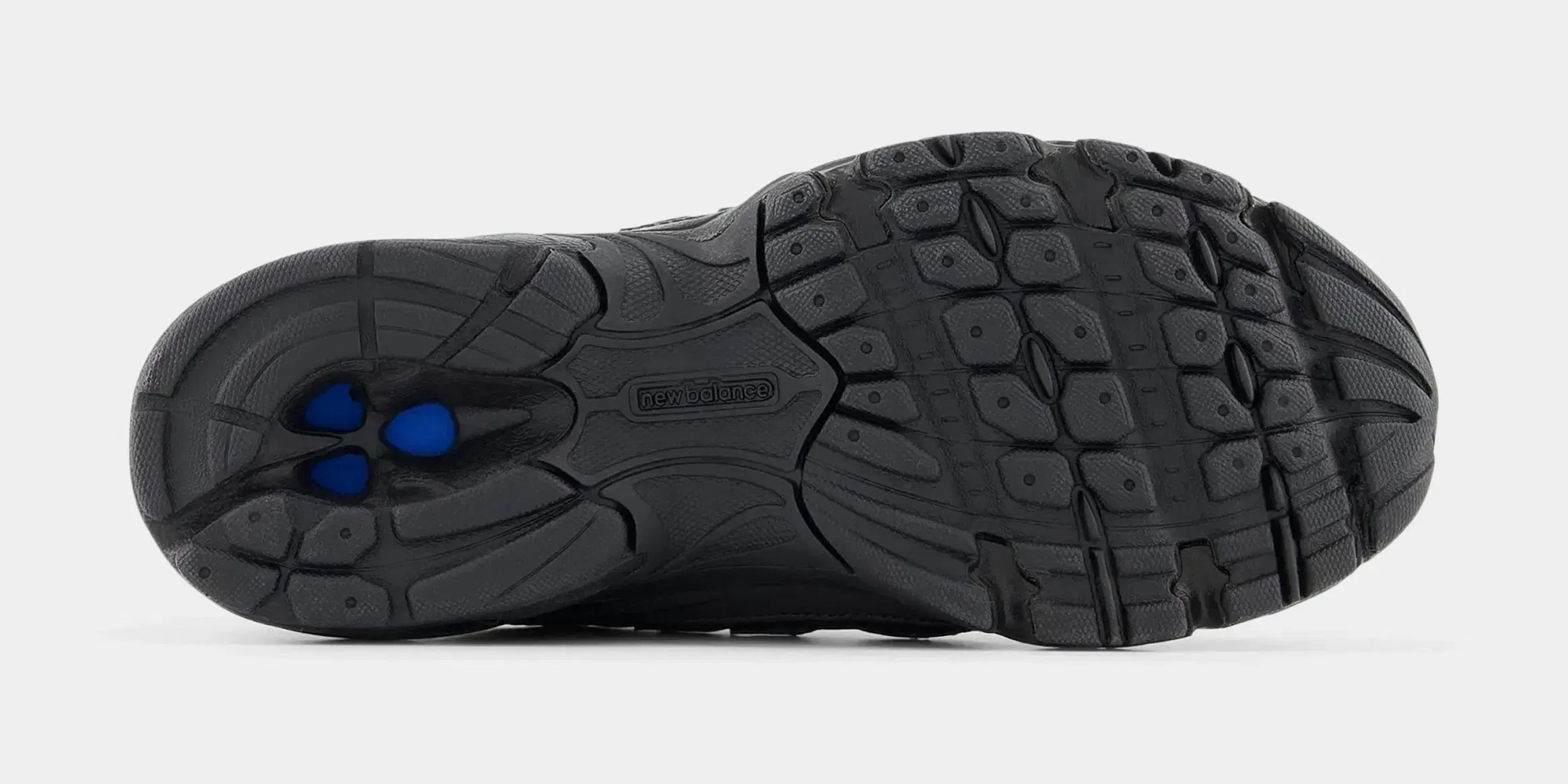 NEWBALANCE 740 Grade School Running Shoes (Black)