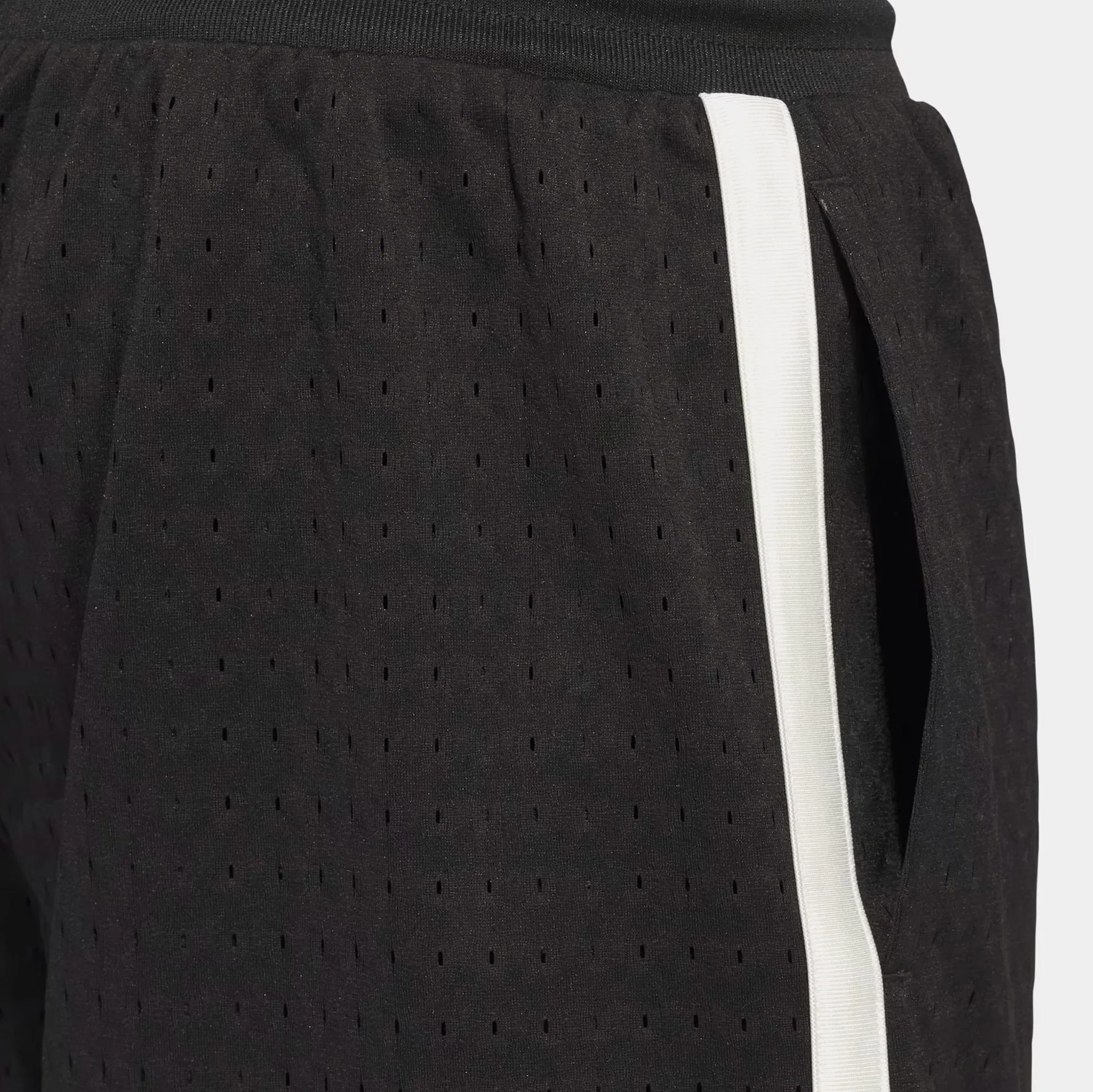 adidas Original Basketball Mens Shorts (Black/Ivory)