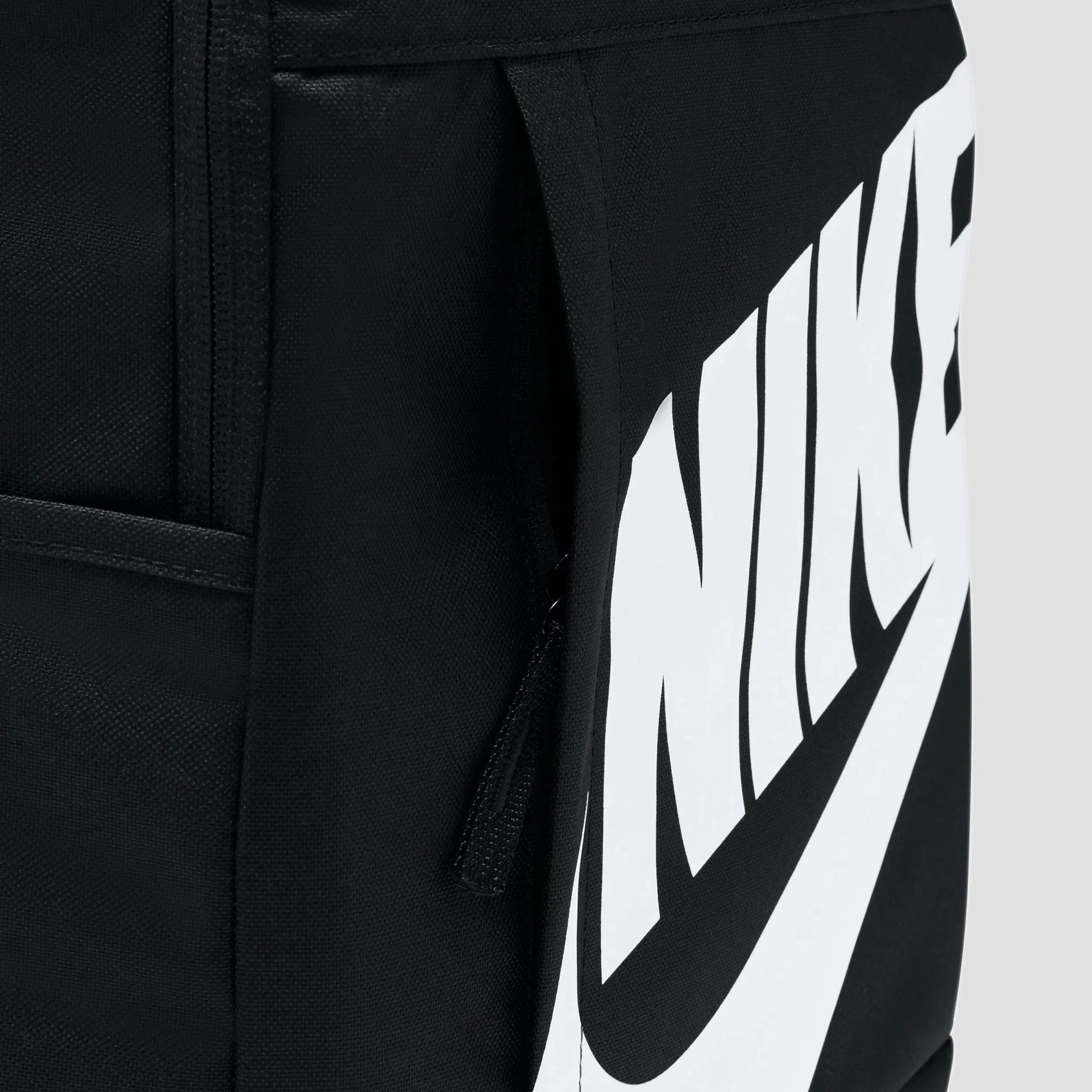 Nike SB Nike Elemental Backpack Black / White