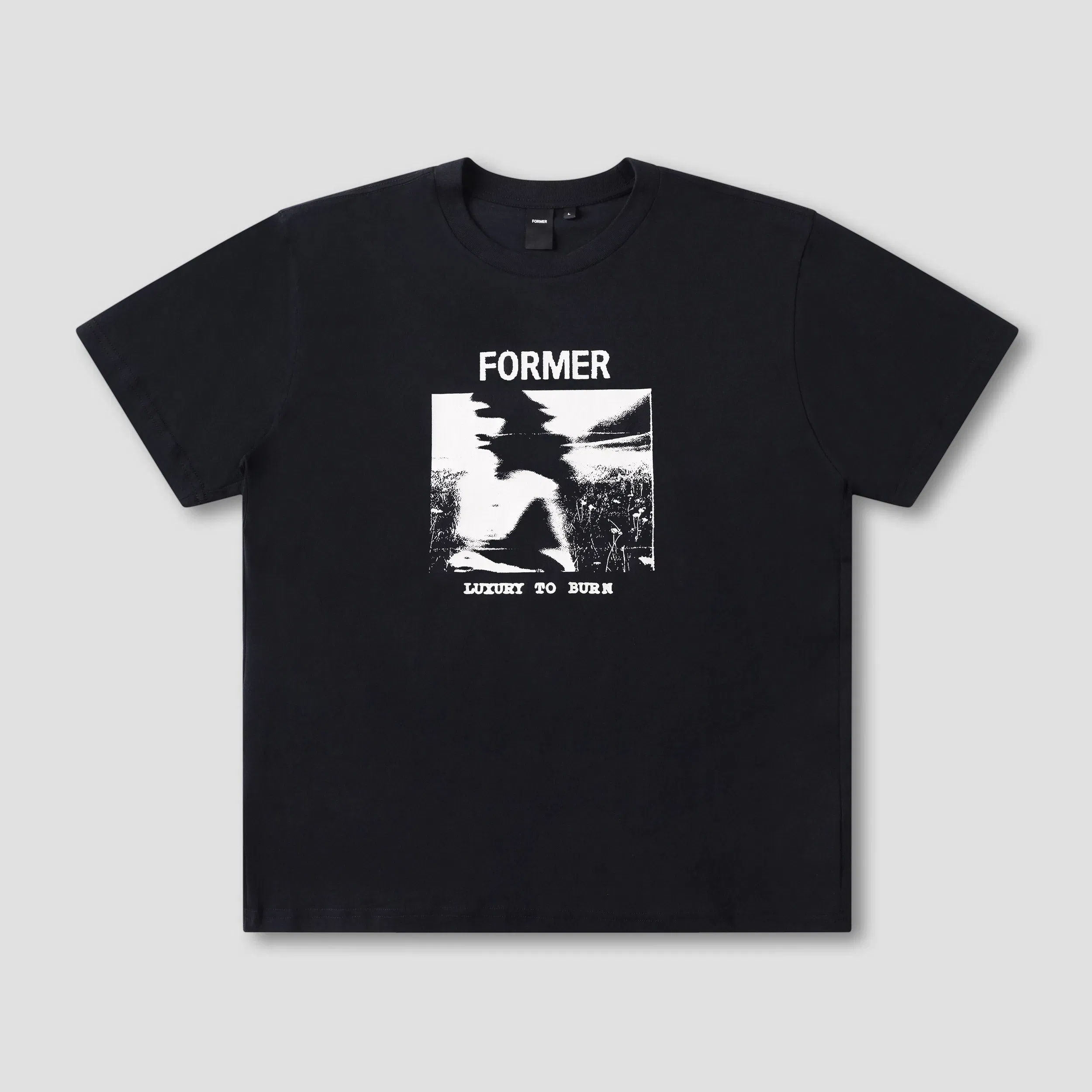 Former Shunning T-Shirt Washed Black