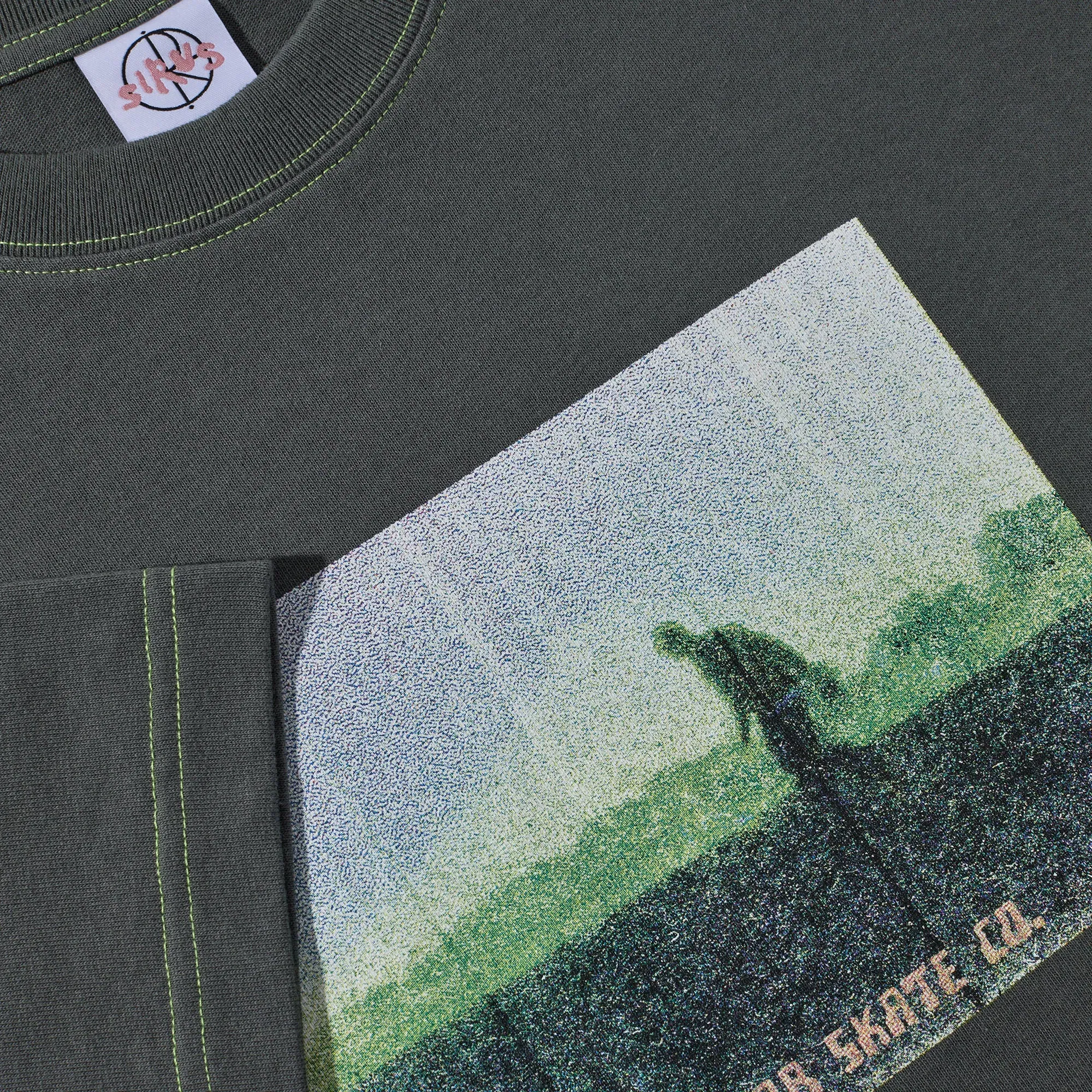 Polar Beach Walk Contrast T-Shirt Graphite / Green