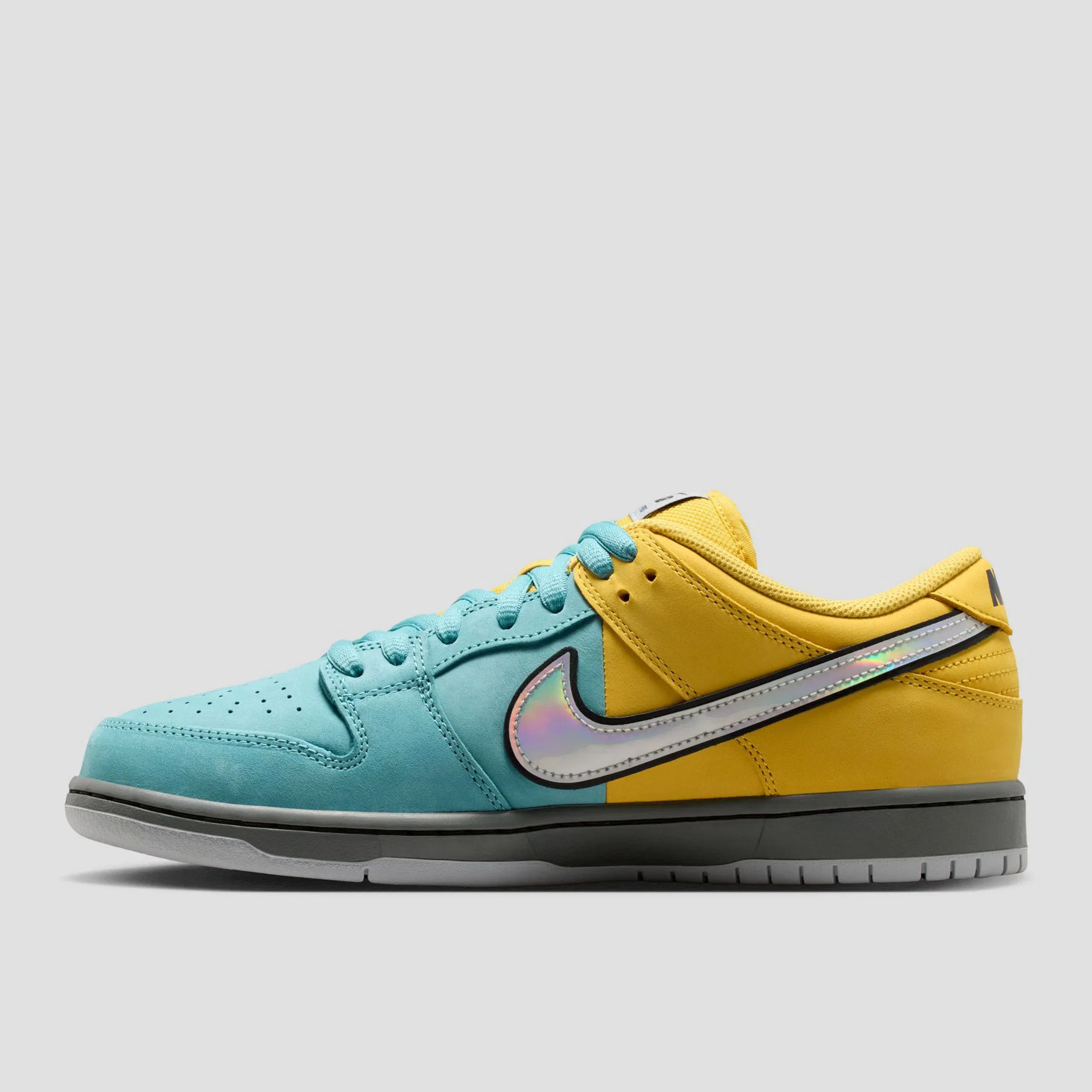 Nike SB Dunk Low Pro Skate Shoes Lightning / Wolf Grey / Denim Turquoise