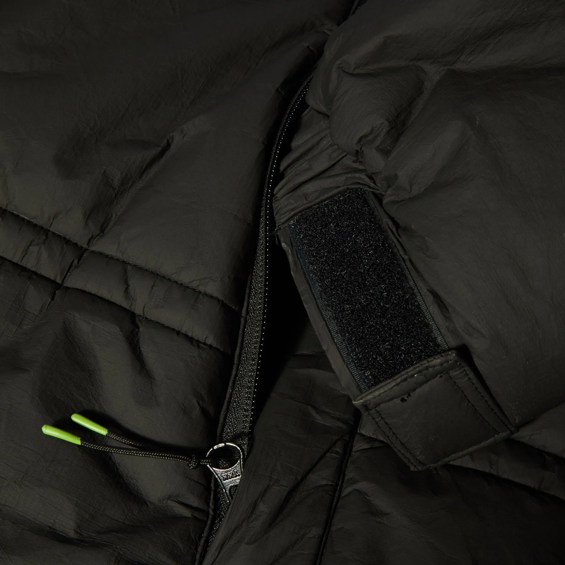 HUF 89 Tyvek Puffer Jacket Black