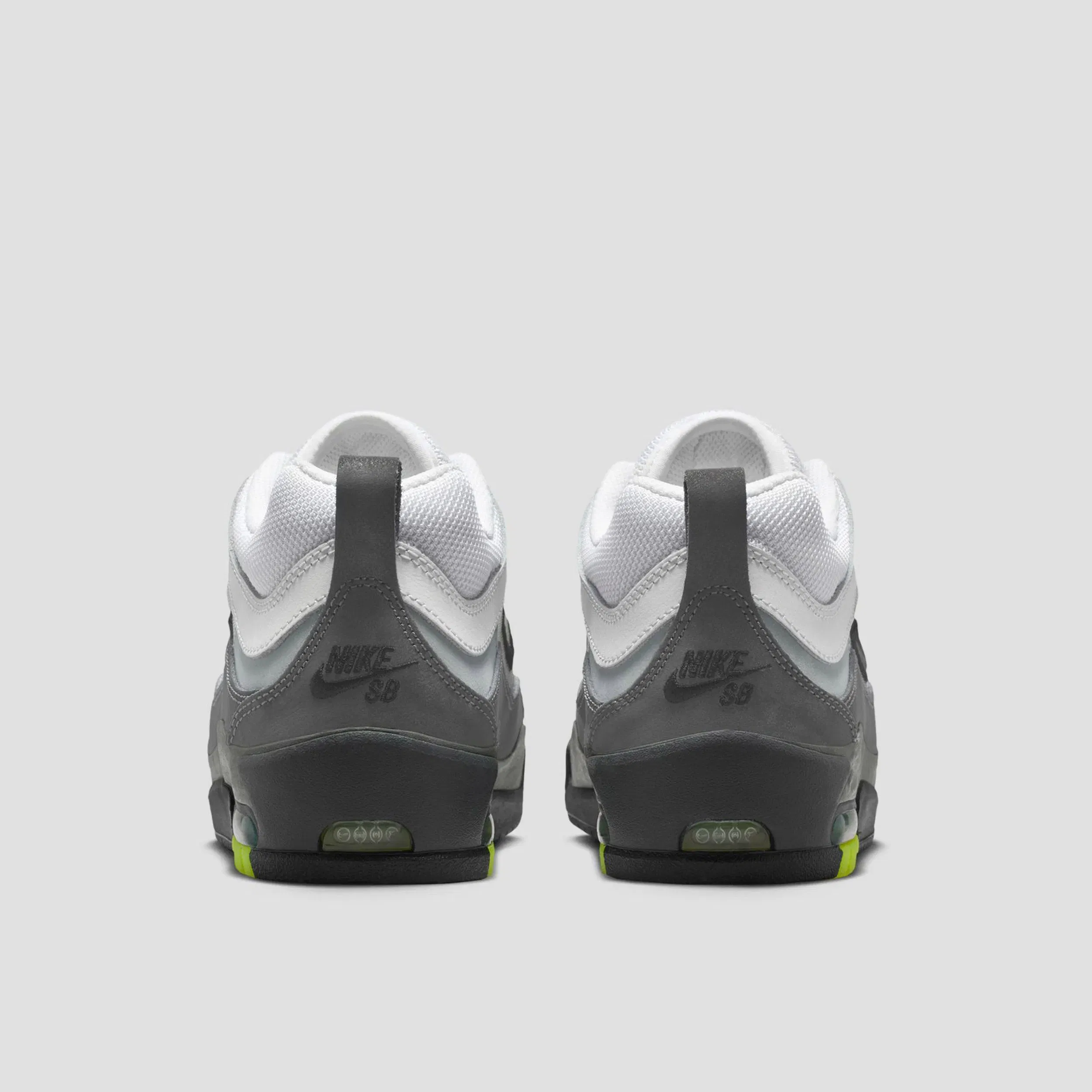 Nike SB Air Max Ishod Skate Shoes Black / Neon Yellow / Anthracite / Light Graphite