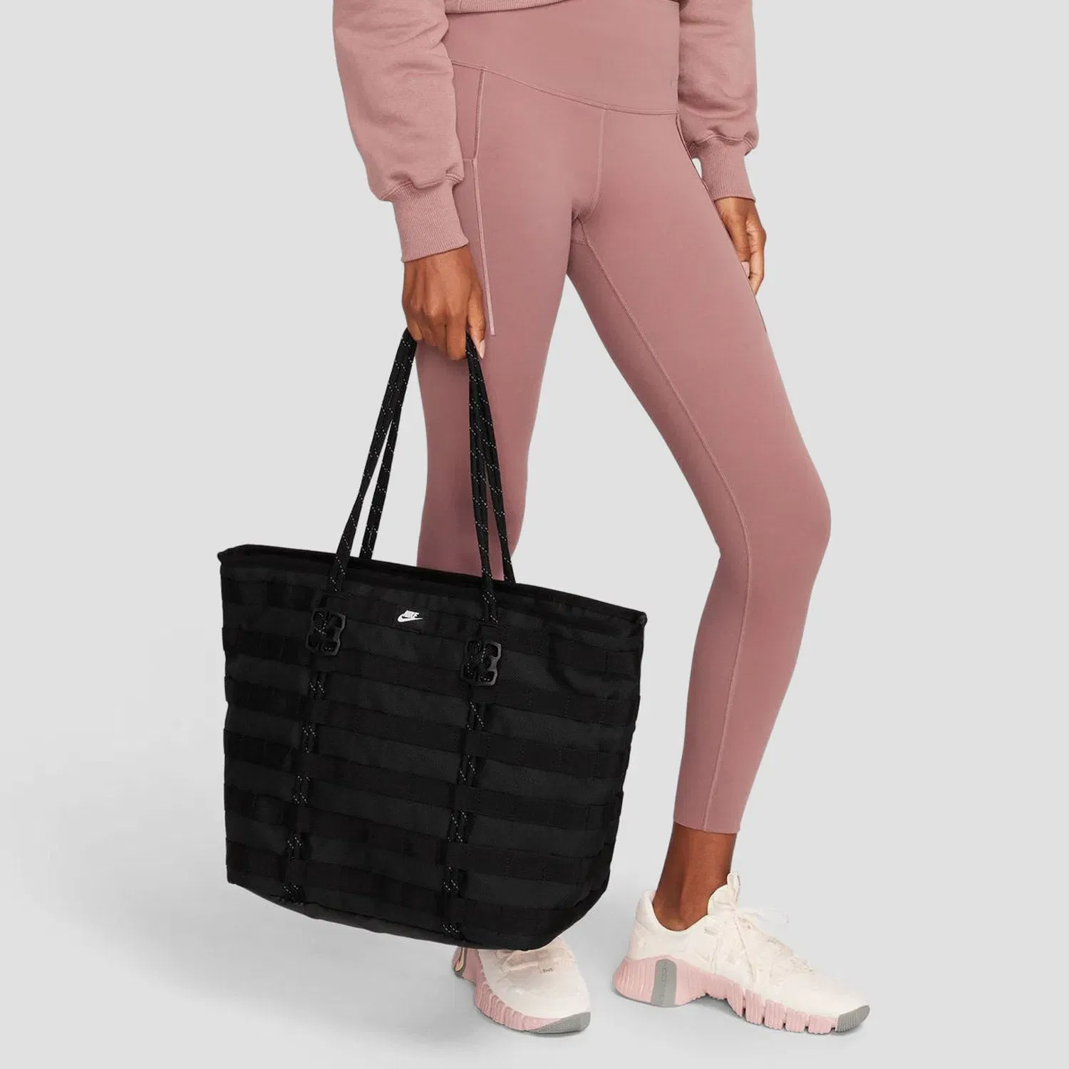 Nike SB Nike Sportswear RPM Tote Bag 26L
