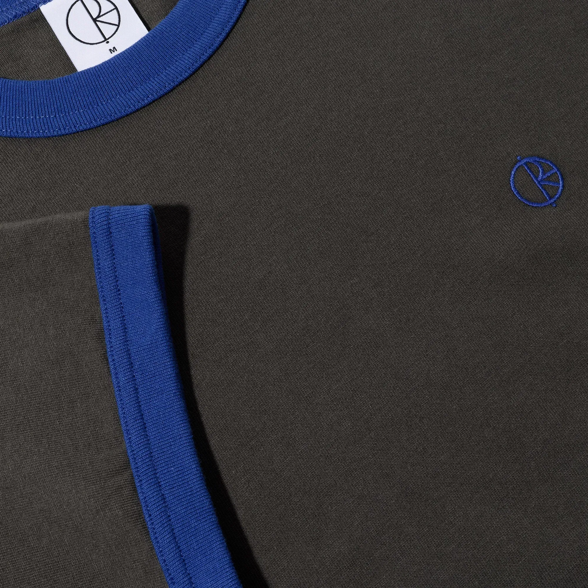 Polar Ringer T-Shirt Dirty Black / Egyptian Blue