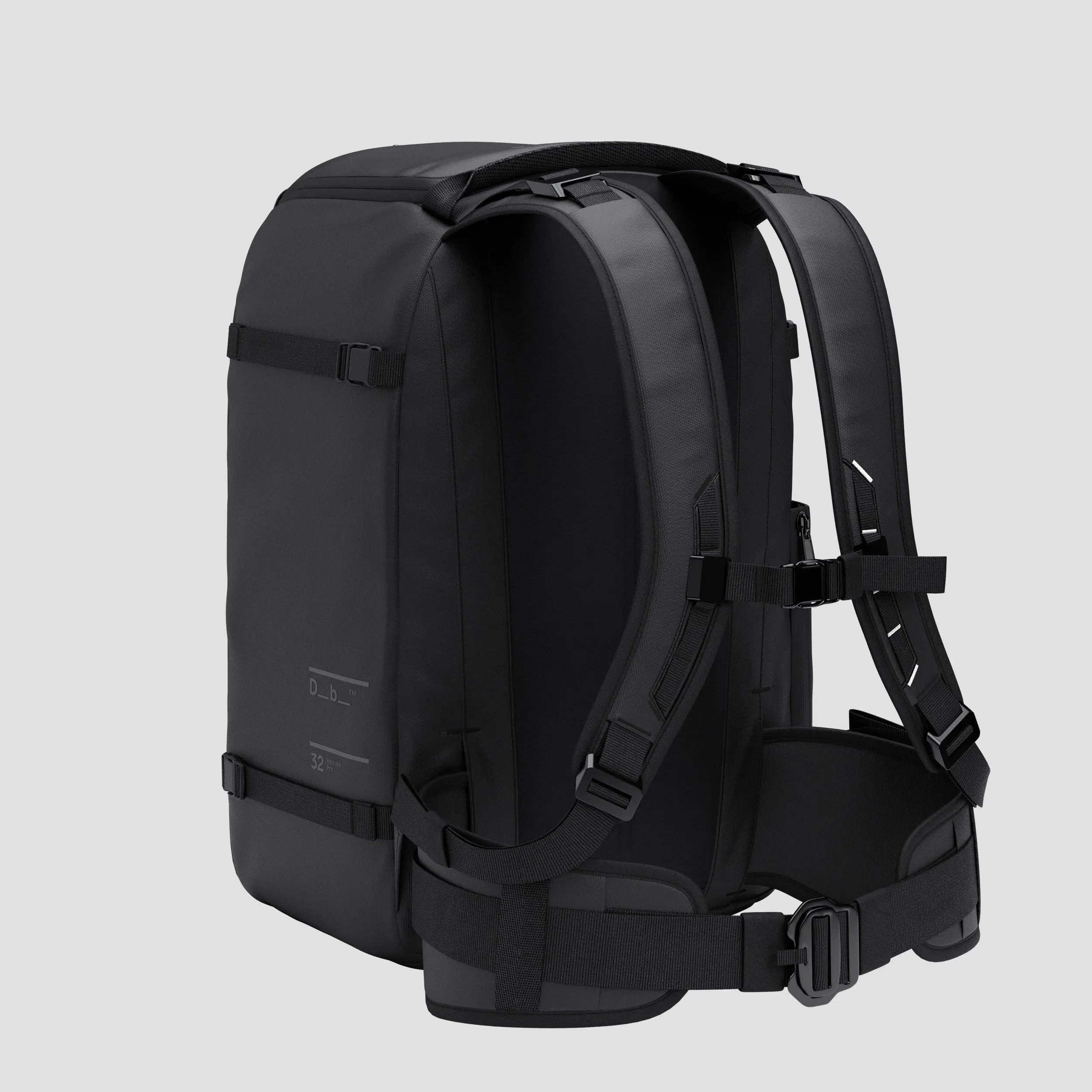 Db Equipment Db Ramverk Pro Backpack 32L Blackout