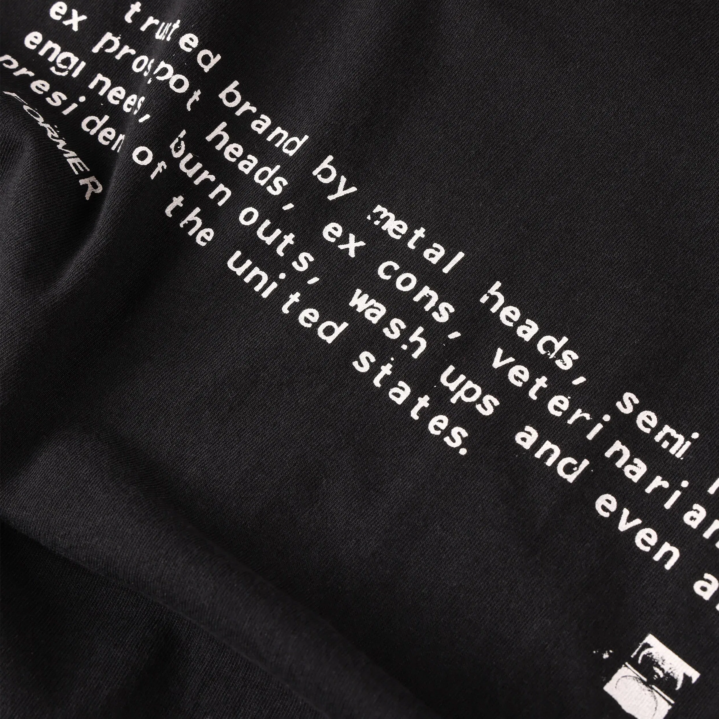 Former Trusted T-Shirt Washed Black